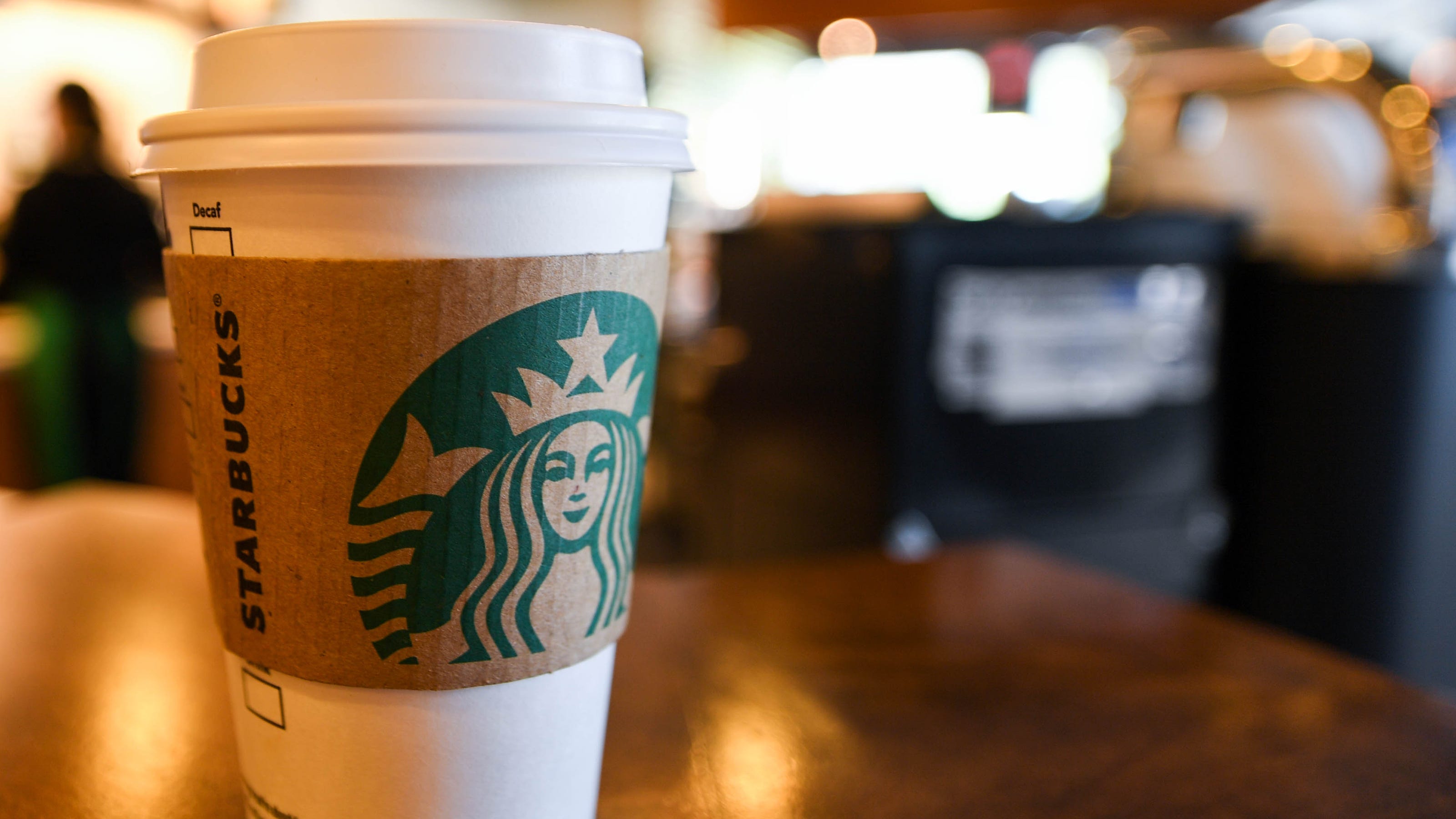 Starbucks now serves oatmilk at a few of its locations in Seattle, New York...