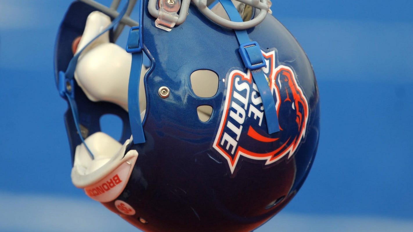 Ex Boise State Rb Jack Fields Jr Shot Killed After Stabbing Deputy
