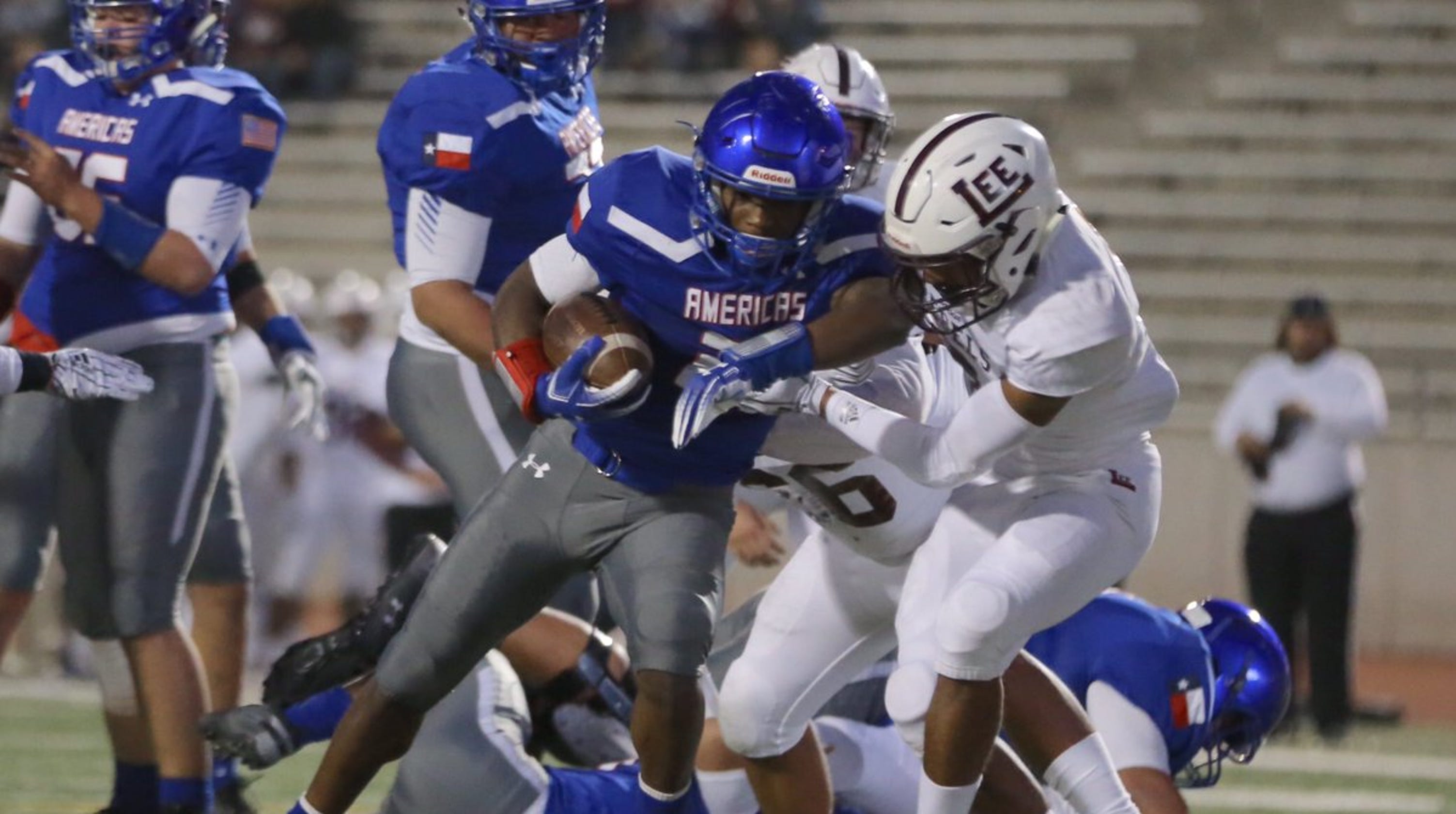 UIL football playoffs 2018: Live El Paso high school football coverage UIL football playoffs 2018: Live El Paso high school football coverage