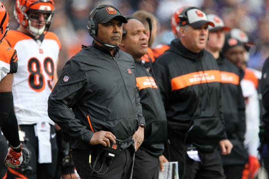 Cincinnati Bengals head coach Marvin Lewis and special assistant to the head coach Hue Jackson, right, watch the game in the second quarter of an NFL football game,Sunday, Nov. 18, 2018, at M&T Bank Stadium in Baltimore. 