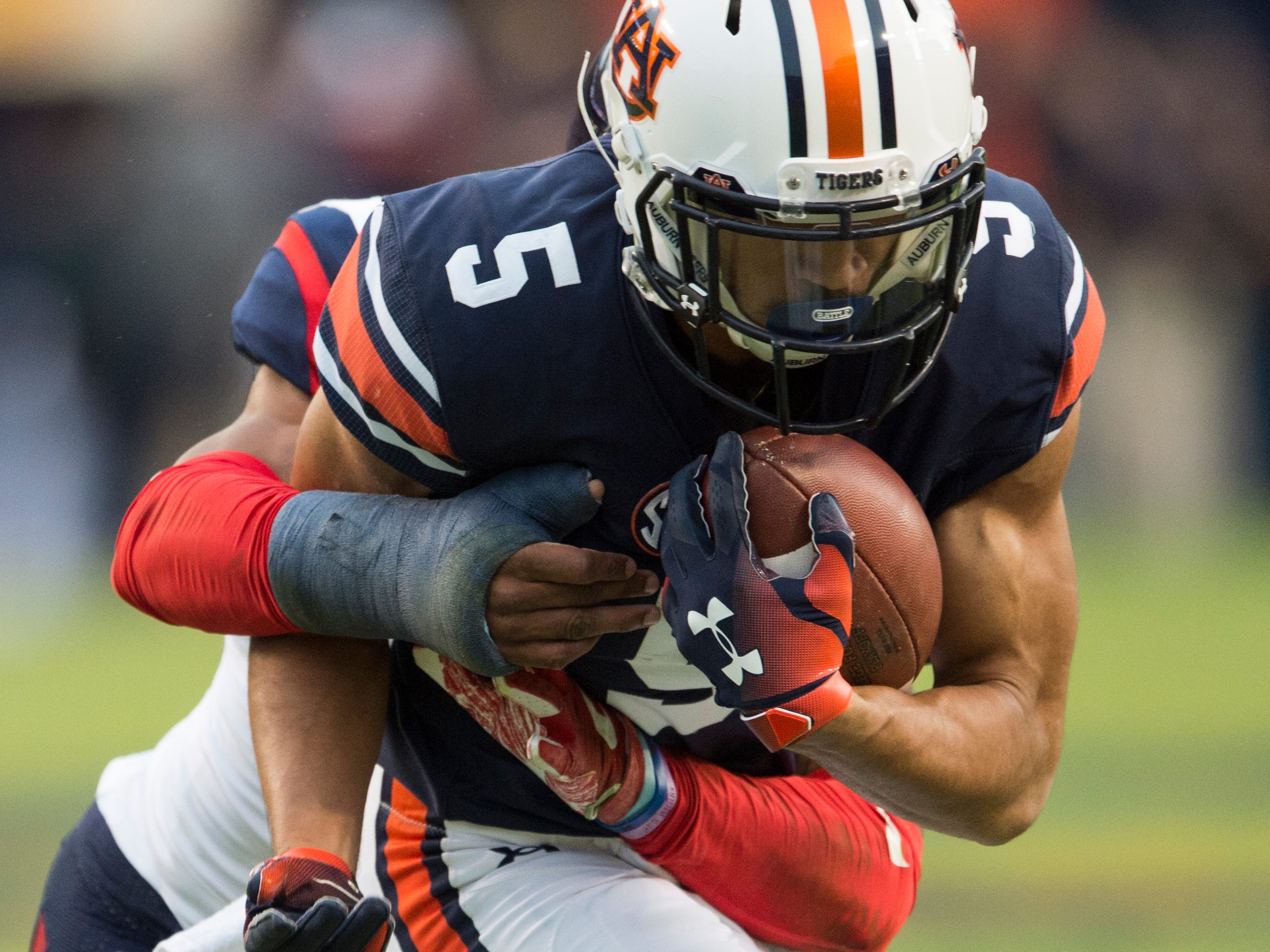 Auburn football wide receiver Anthony Schwartz undergoes ... Anthony schwartz (né le 5 septembre 2000 à pembroke pines) est un athlète américain, spécialiste des épreuves de sprint.