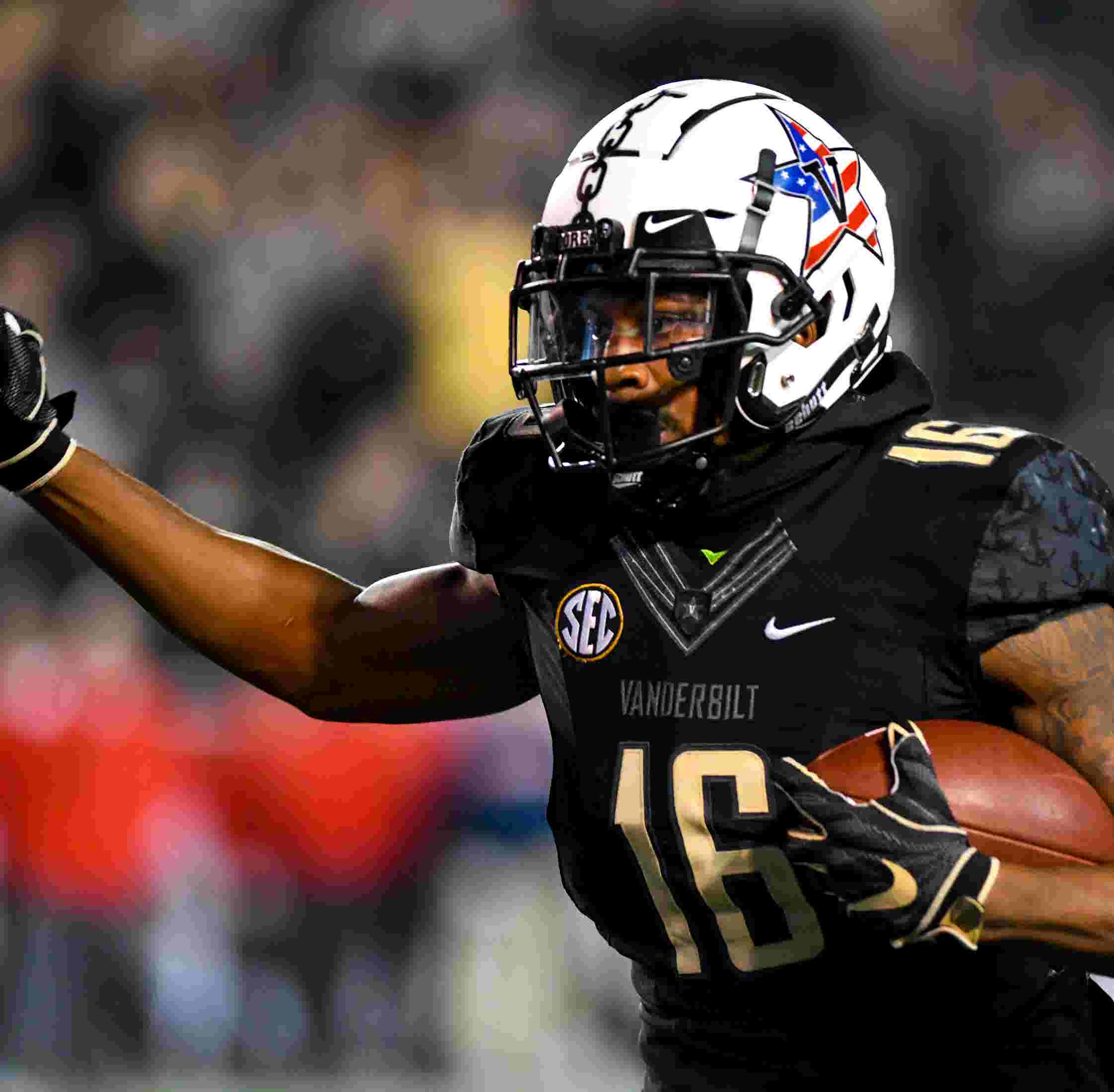 Why Vanderbilts Kalija Lipscomb Didnt Enter Nfl Draft