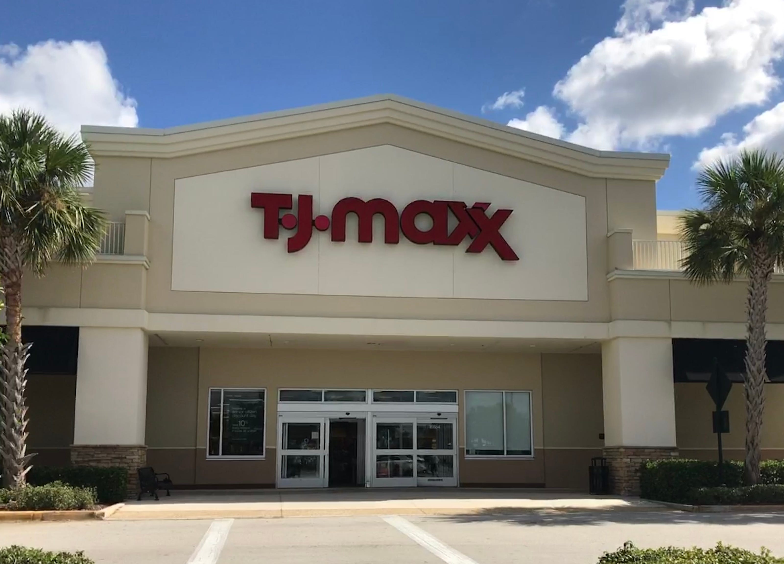 crocs tj maxx