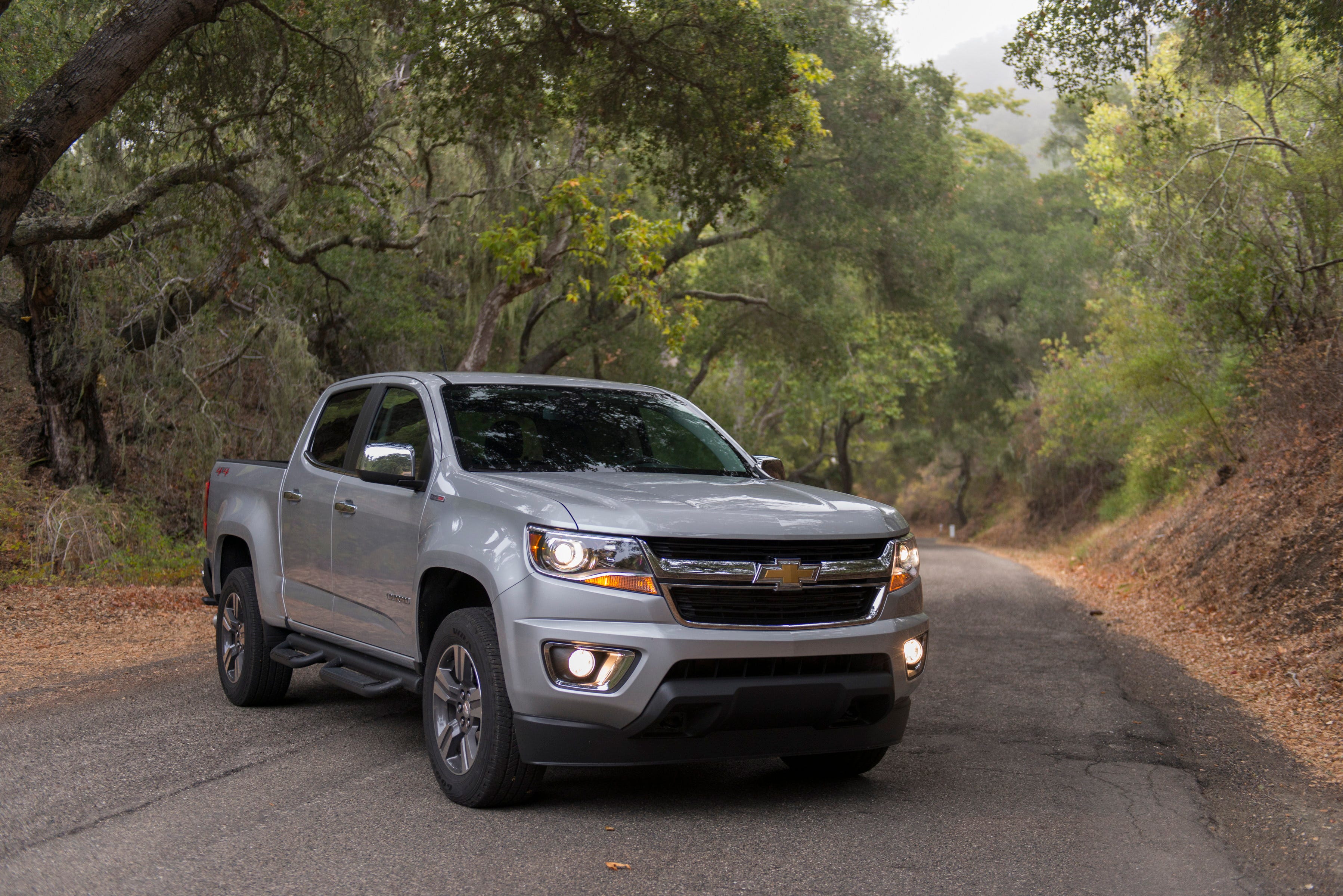 Какой пикап выбрать. Chevrolet Colorado 2020. Шевроле Колорадо 2017. Chevrolet Colorado 2000. Chevrolet Colorado 2016.