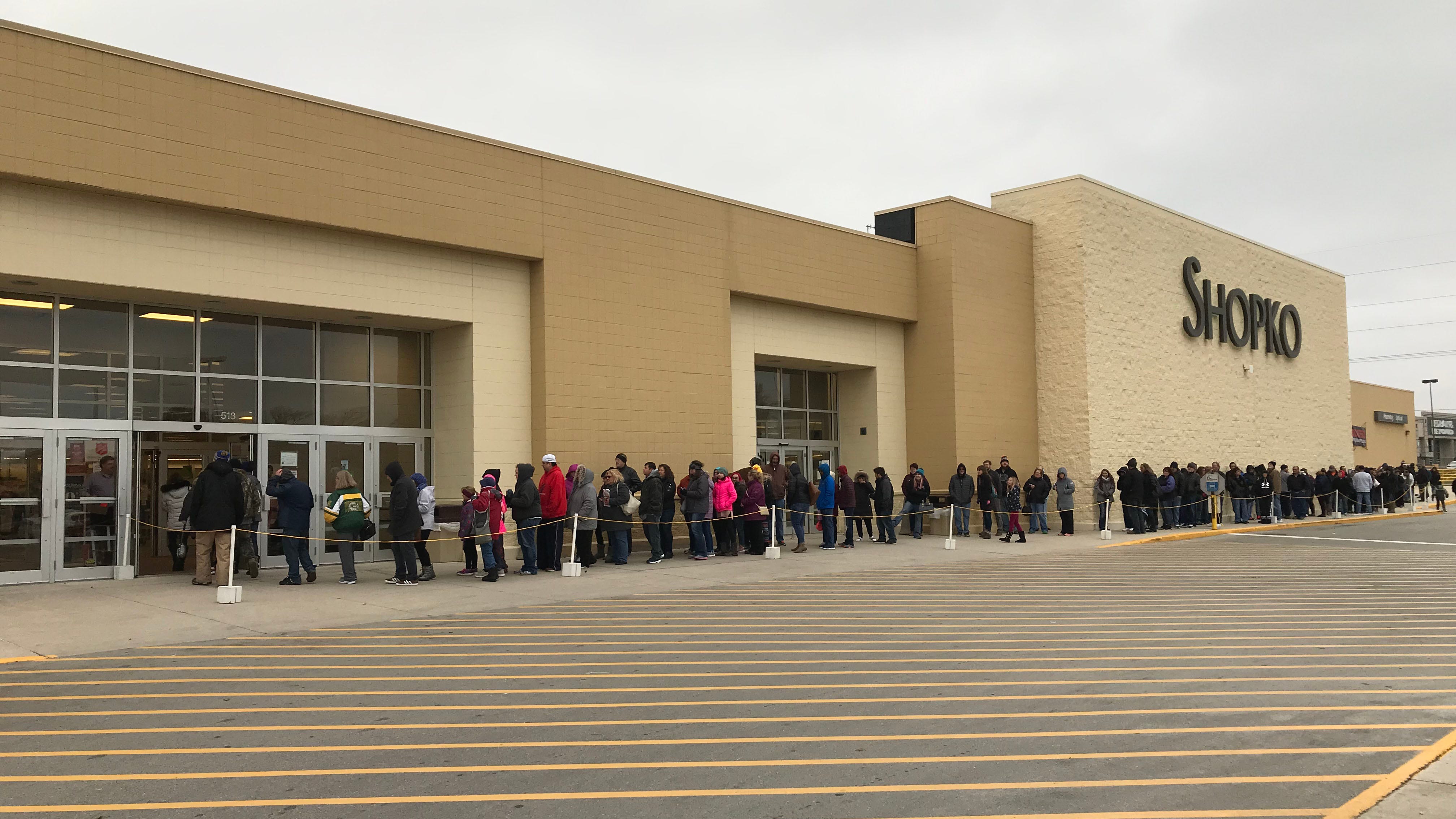 Shopko Closing Sunday In Sheboygan Customers Mourn The Retail Giant