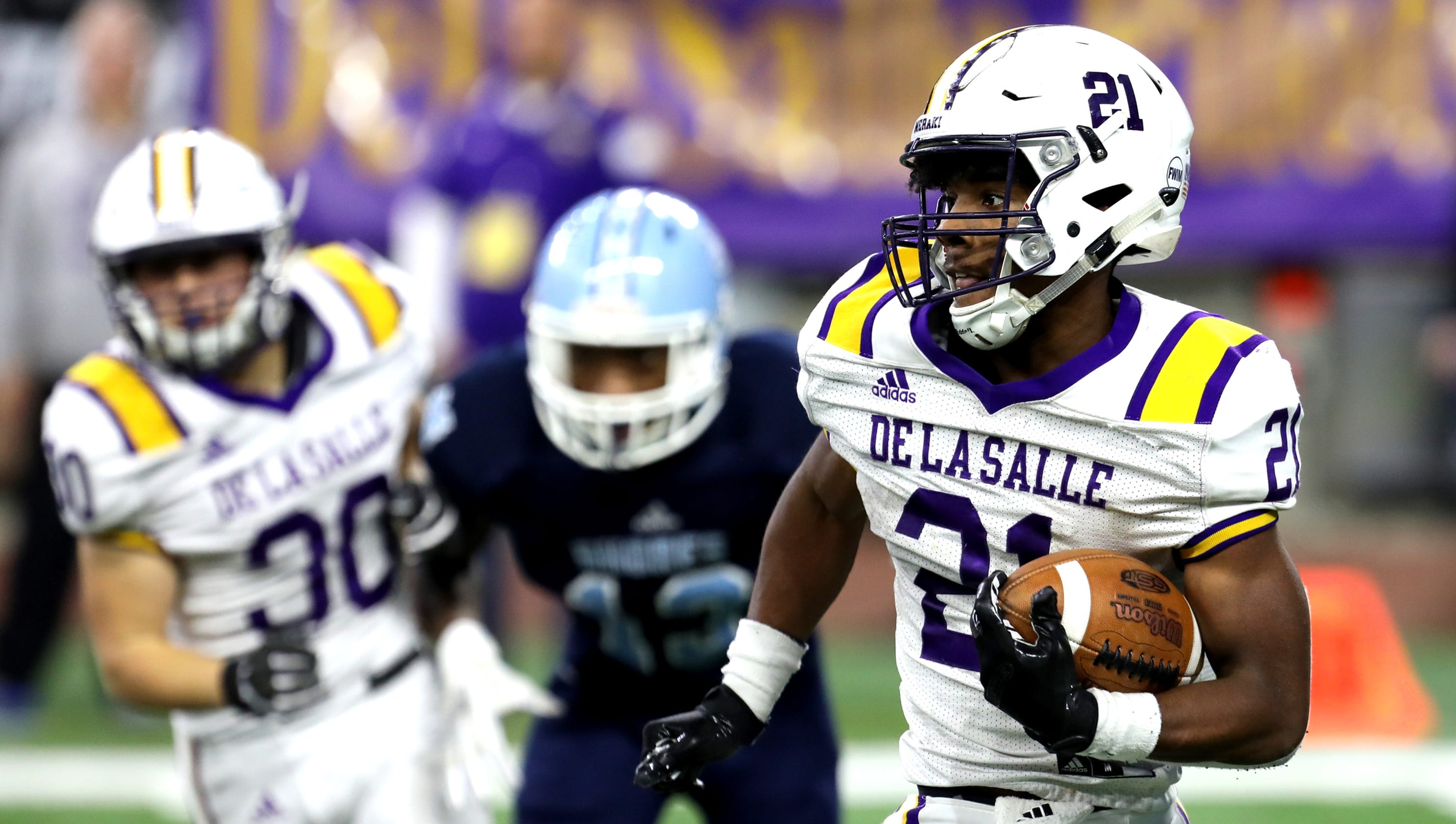 Michigan High School Football De La Salle Repeats In D2 michigan-high-school-football-de-la-salle-repeats-in-d2