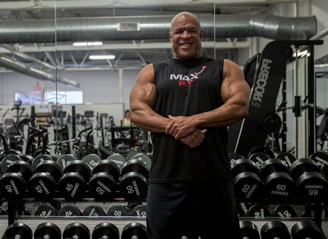 Earl Crosswhite Jr, Co-owner & Director of Fitness Maximum Fitness Center in Newark, Ohio. Crosswhite Jr also provides personal training at his gym. 