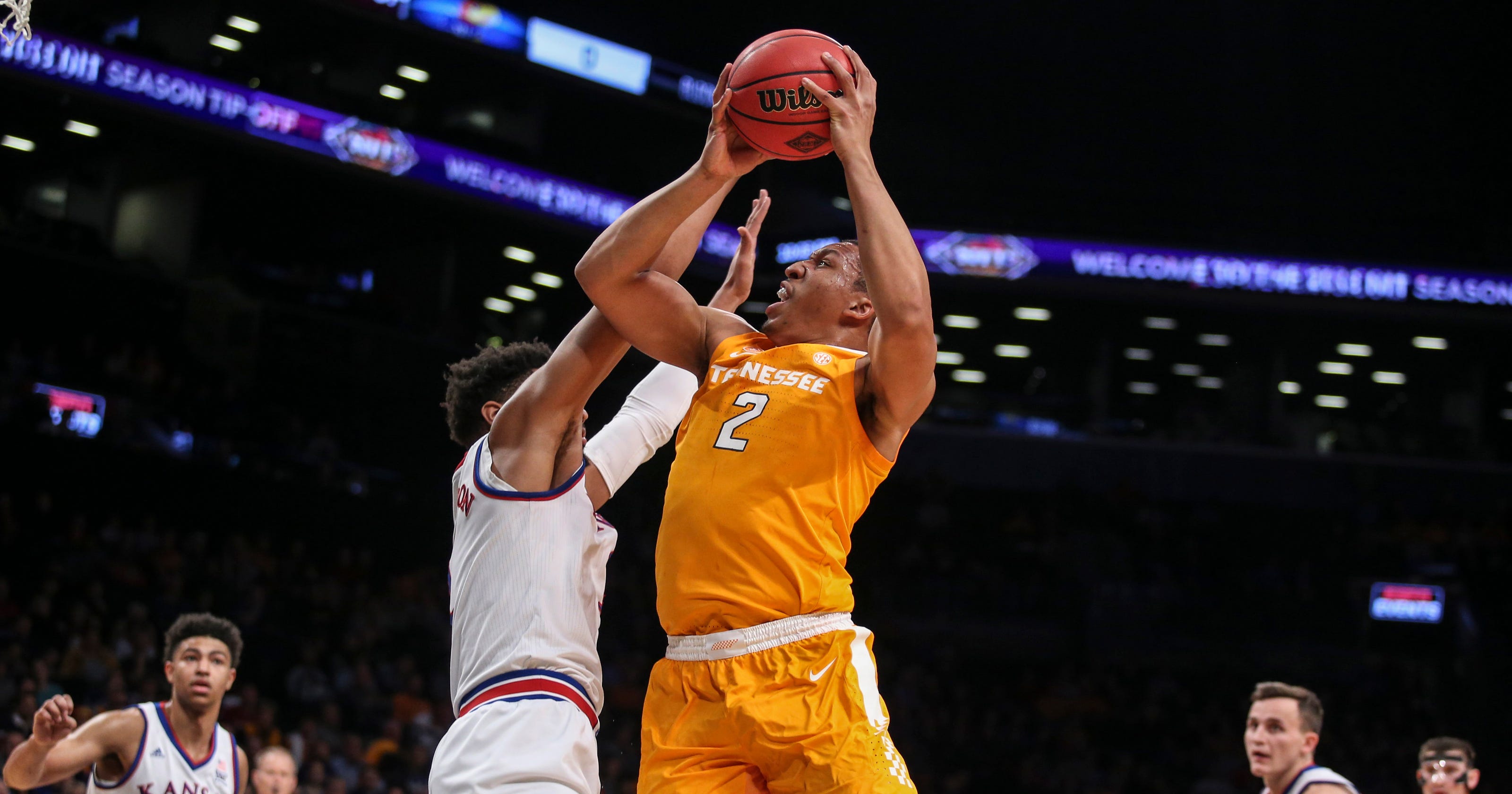 UT Vols basketball hosts Eastern Kentucky