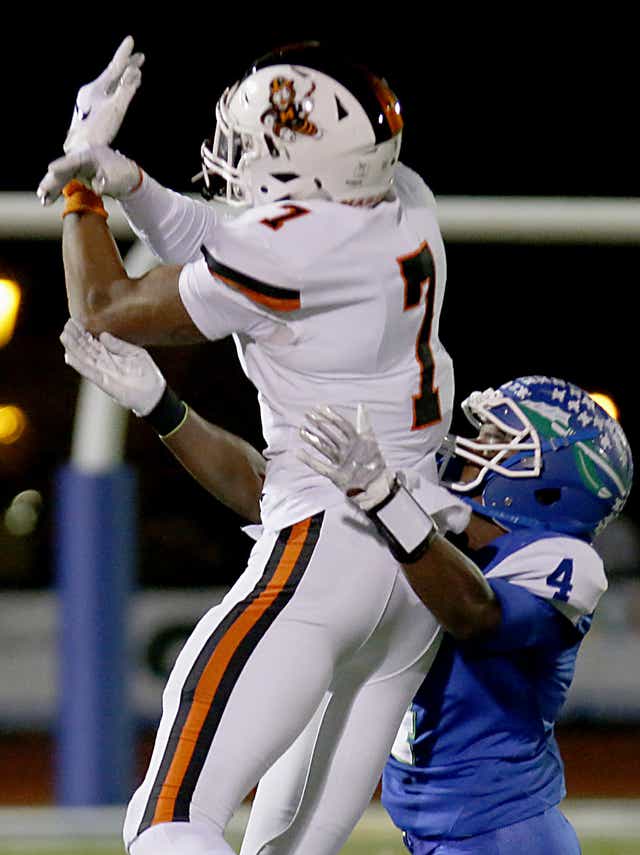 Michigan State Football Signs Wr Tre Von Morgan In 19 Class