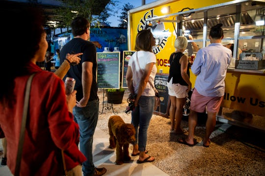 Food Truck Mecca Celebration Park Draws Hundreds To E