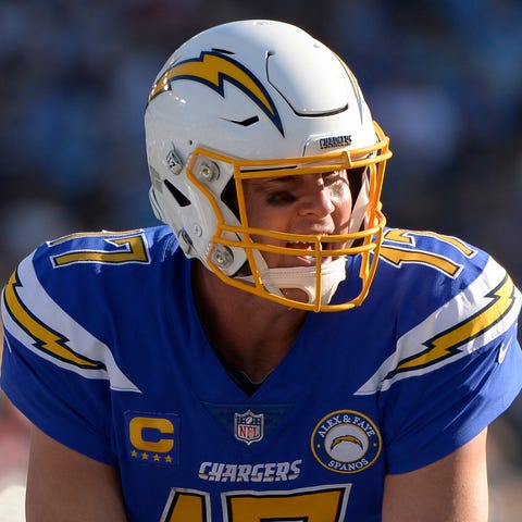 Chargers QB Philip Rivers set two NFL records in...