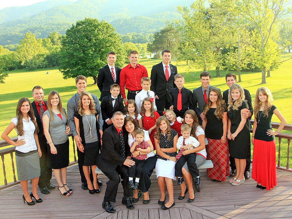 Bringing Up Bates spotlights East Tennessee mega-family