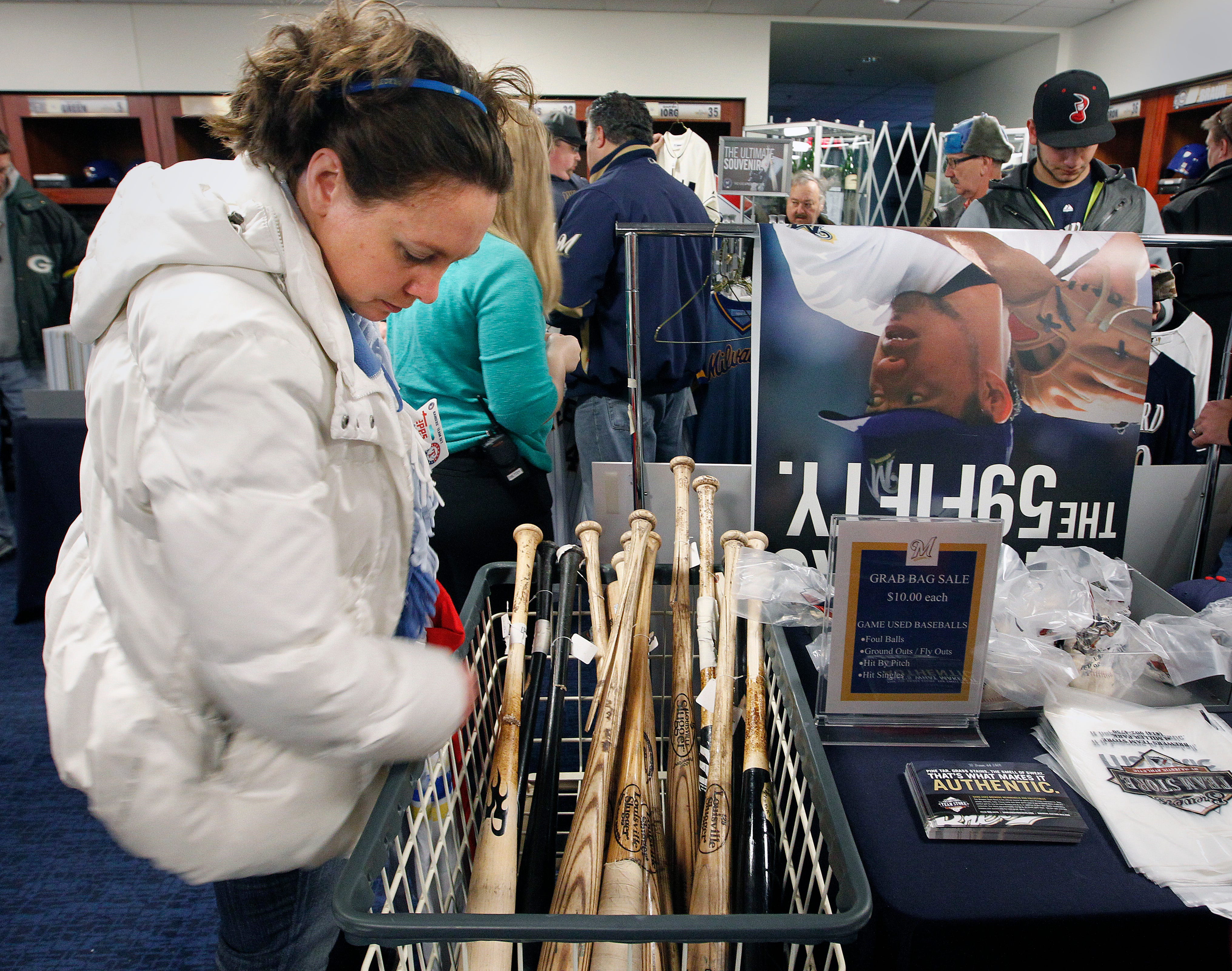 brewers clubhouse store