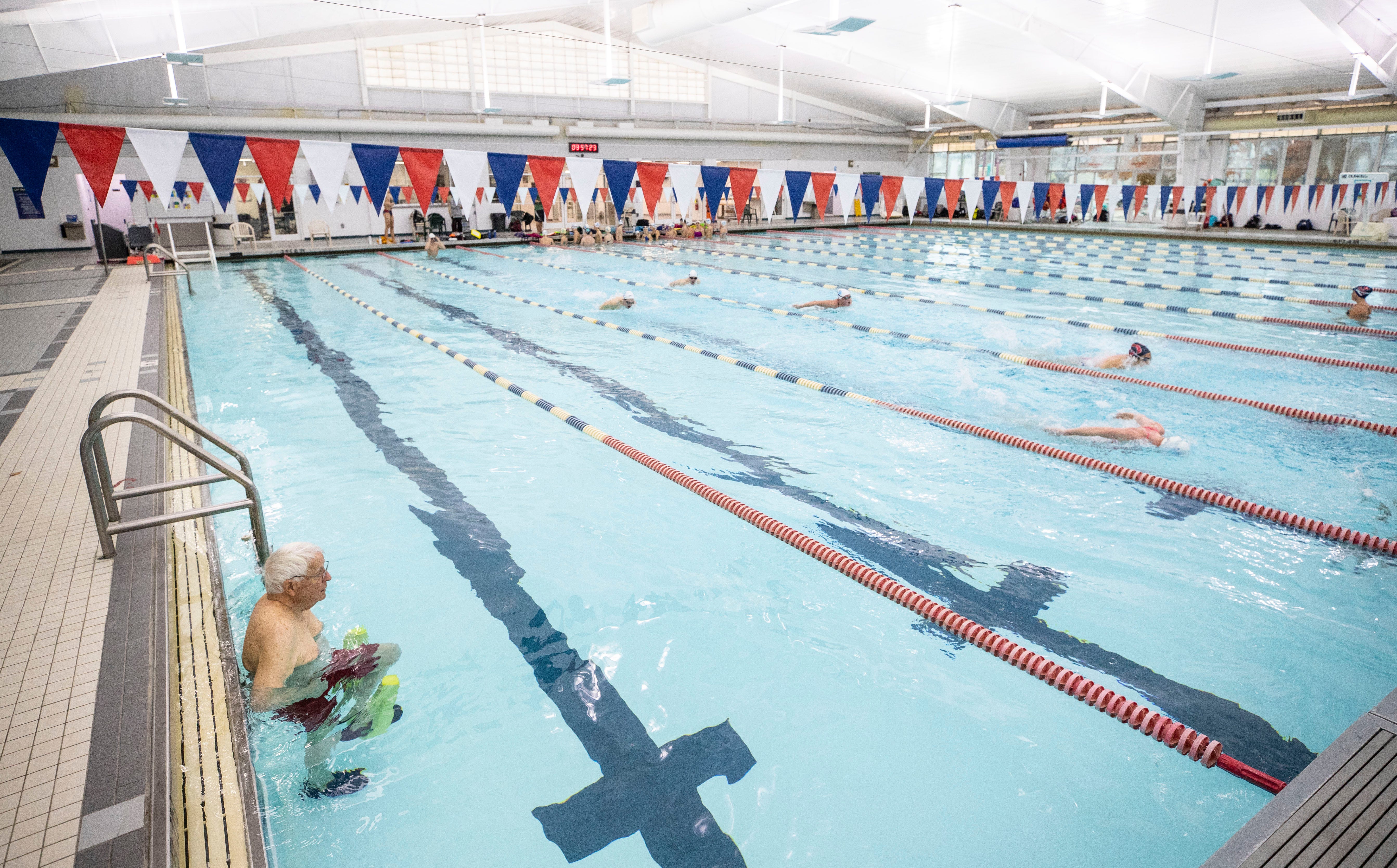 Louisville pools City wants new aquatic center for swimmers