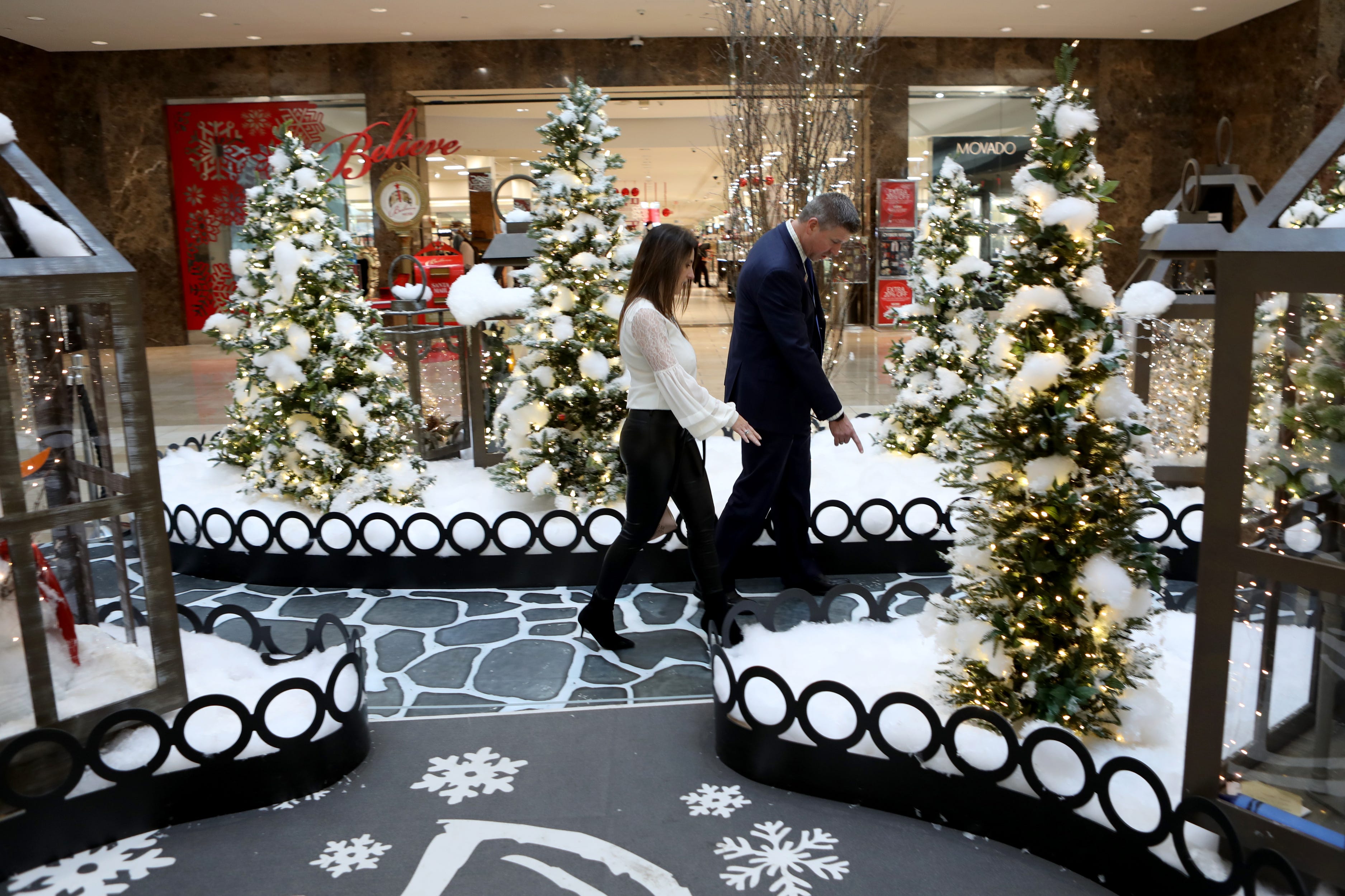 Eye Level Christmas Party 2022 Paramus New Paramus Mall Manager Takes Job In Stride