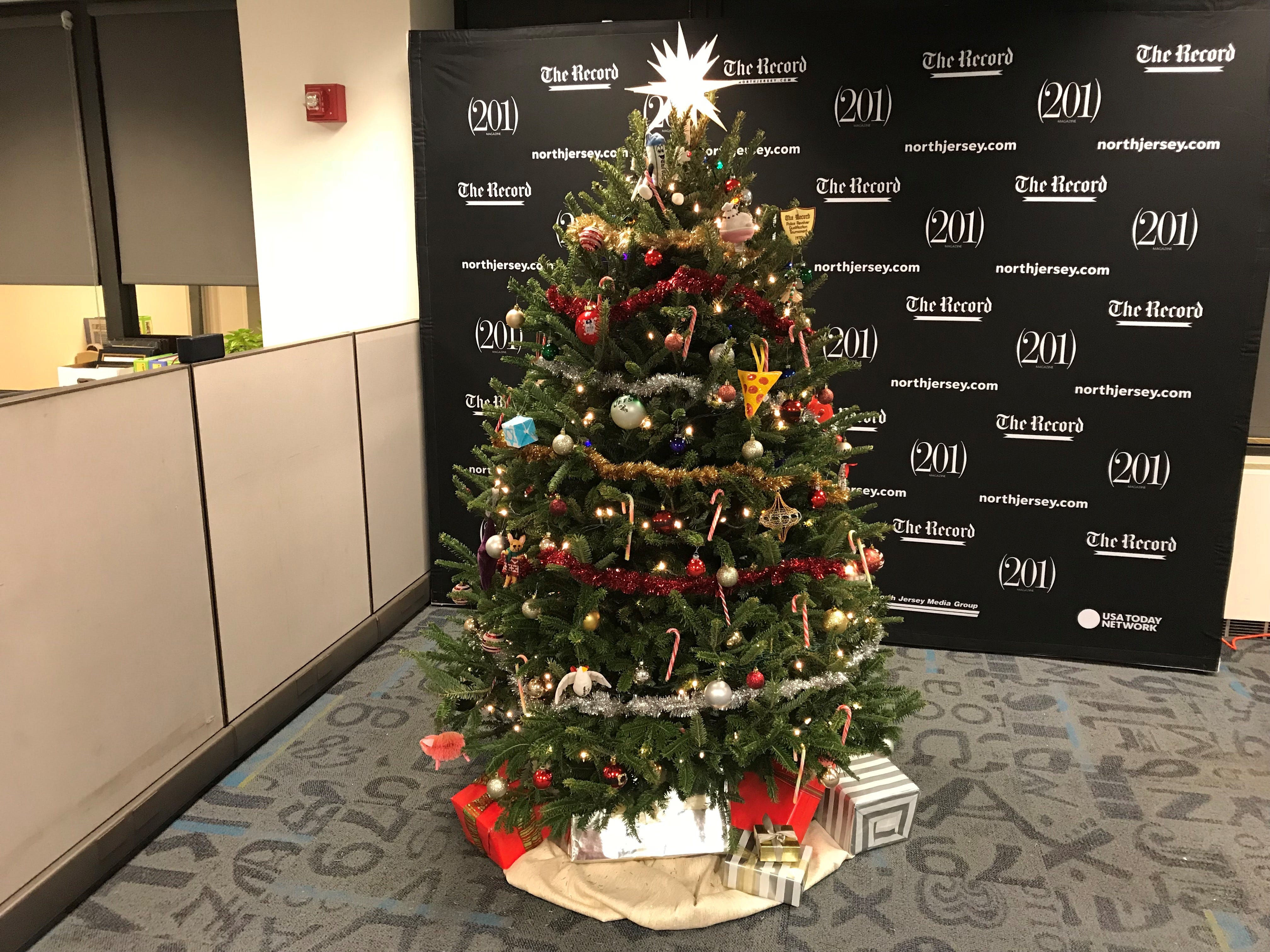 Stew Leonard Christmas Tree . Amazon Can Deliver The Christmas Tree But Not The Holiday Memories