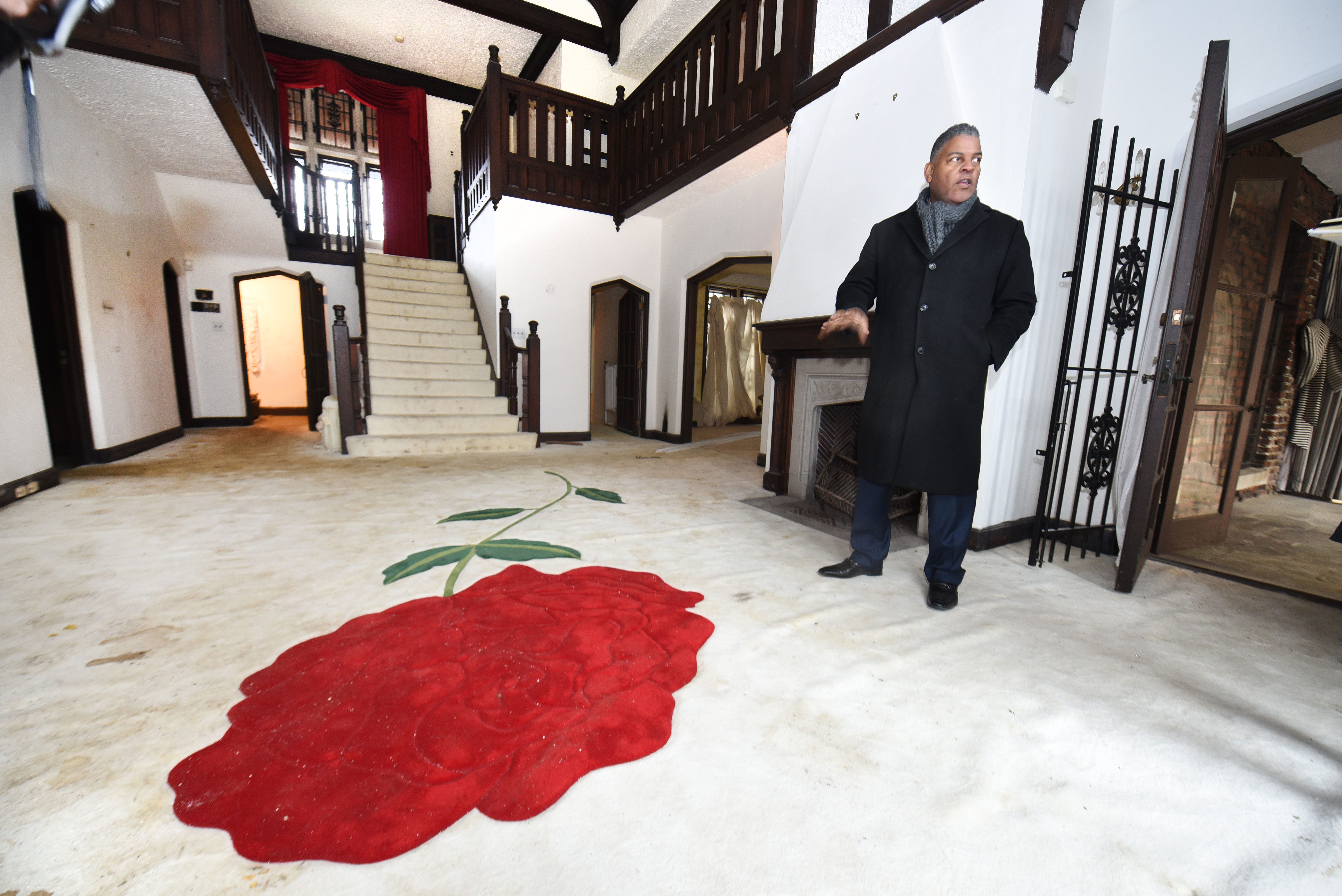 A tour of Aretha Franklin's former Detroit home