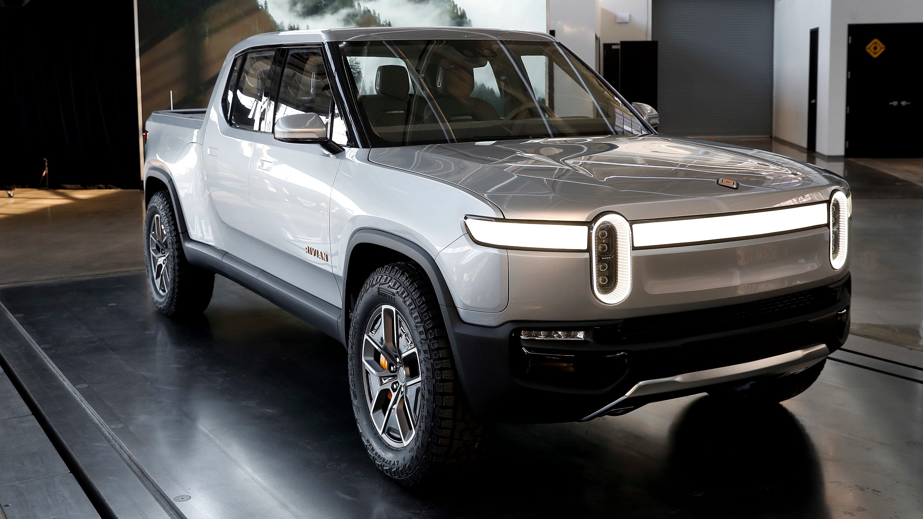 Rivian Electric Cars Usa