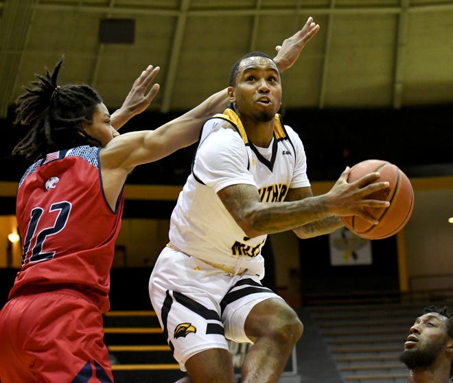 Southern Miss guard Tyree Griffins shoots for the basket in a game against South Alabama in Reed Green Coliseum on Wednesday, November 28, 2018. 