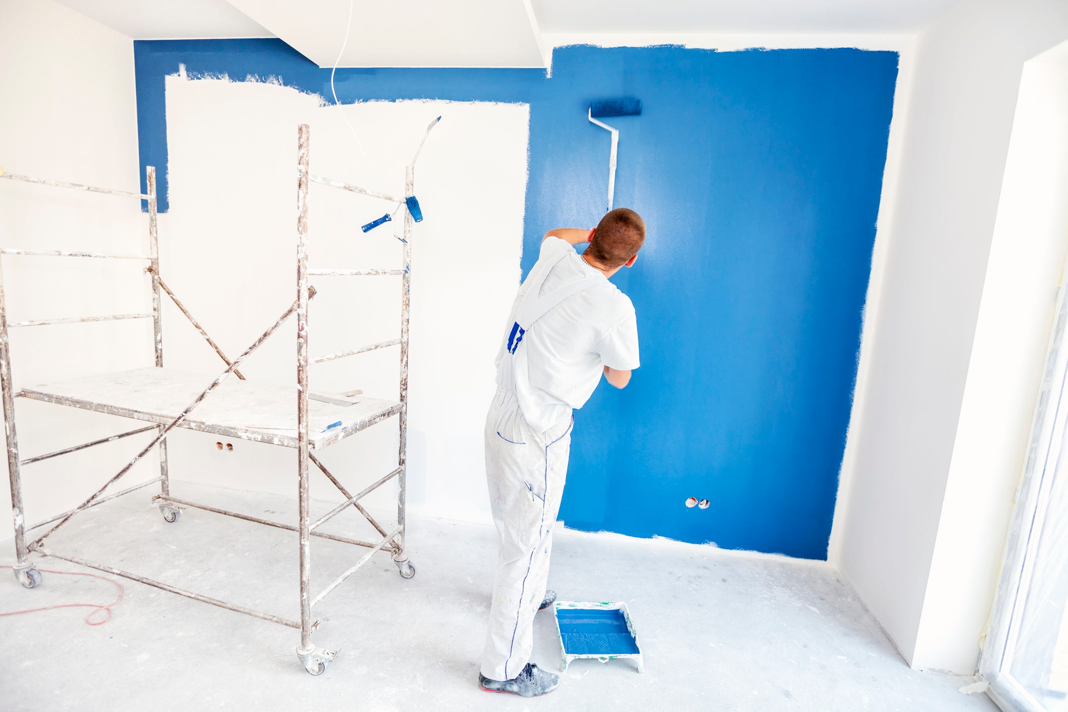 Why You Need To Hire A Professional Painter The Mad News