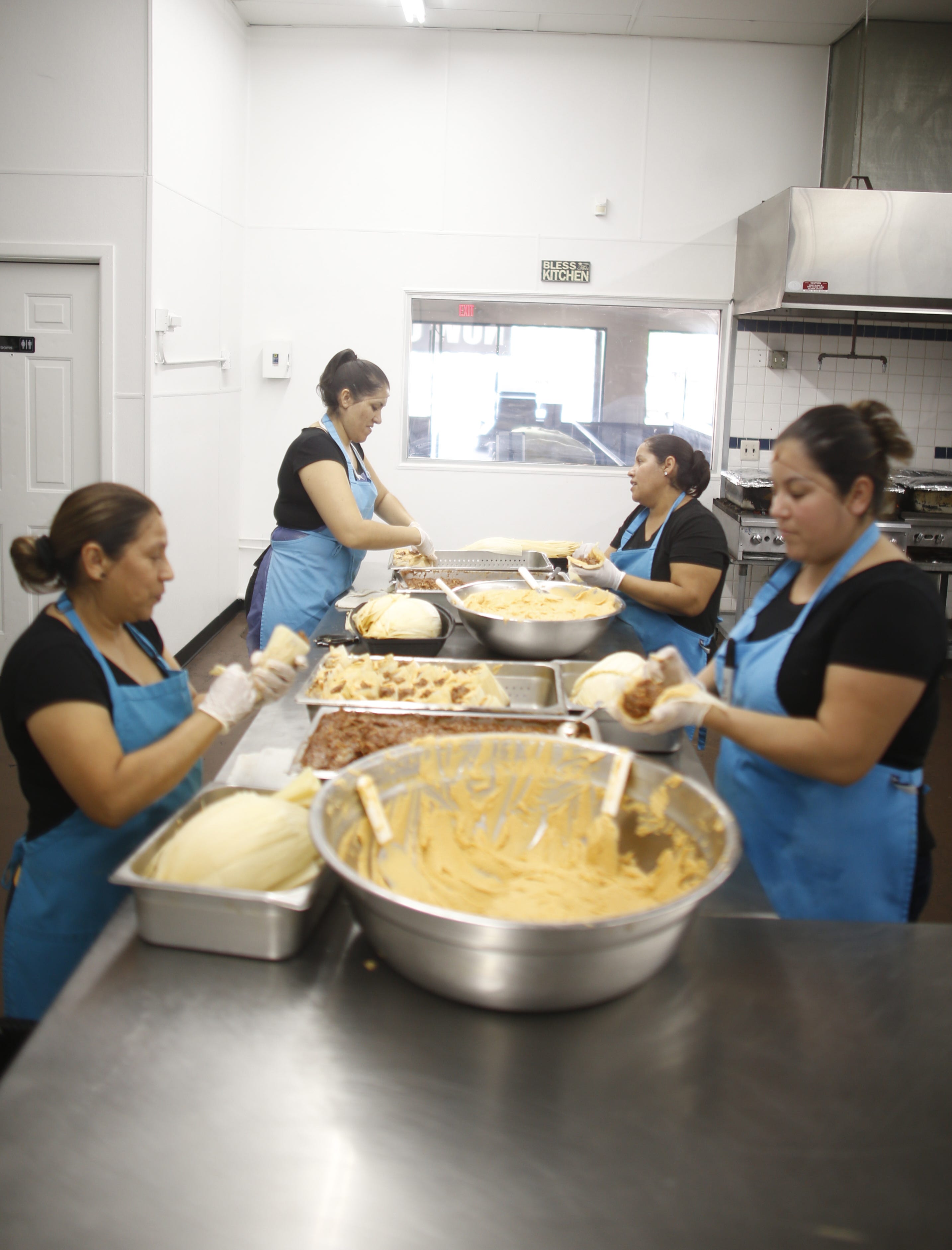 Phoenix Tamale Store Immigrant turns passion into profit