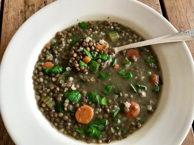 Montana's favorite Super Bowl food is lentil soup, according to Google Trends.