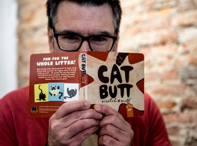 Doug Cholewa is Catywampus principal and creative director. Cholewa also self published the book, Cat butt scratch and sniff, a humorous, good smelling illustration book. 