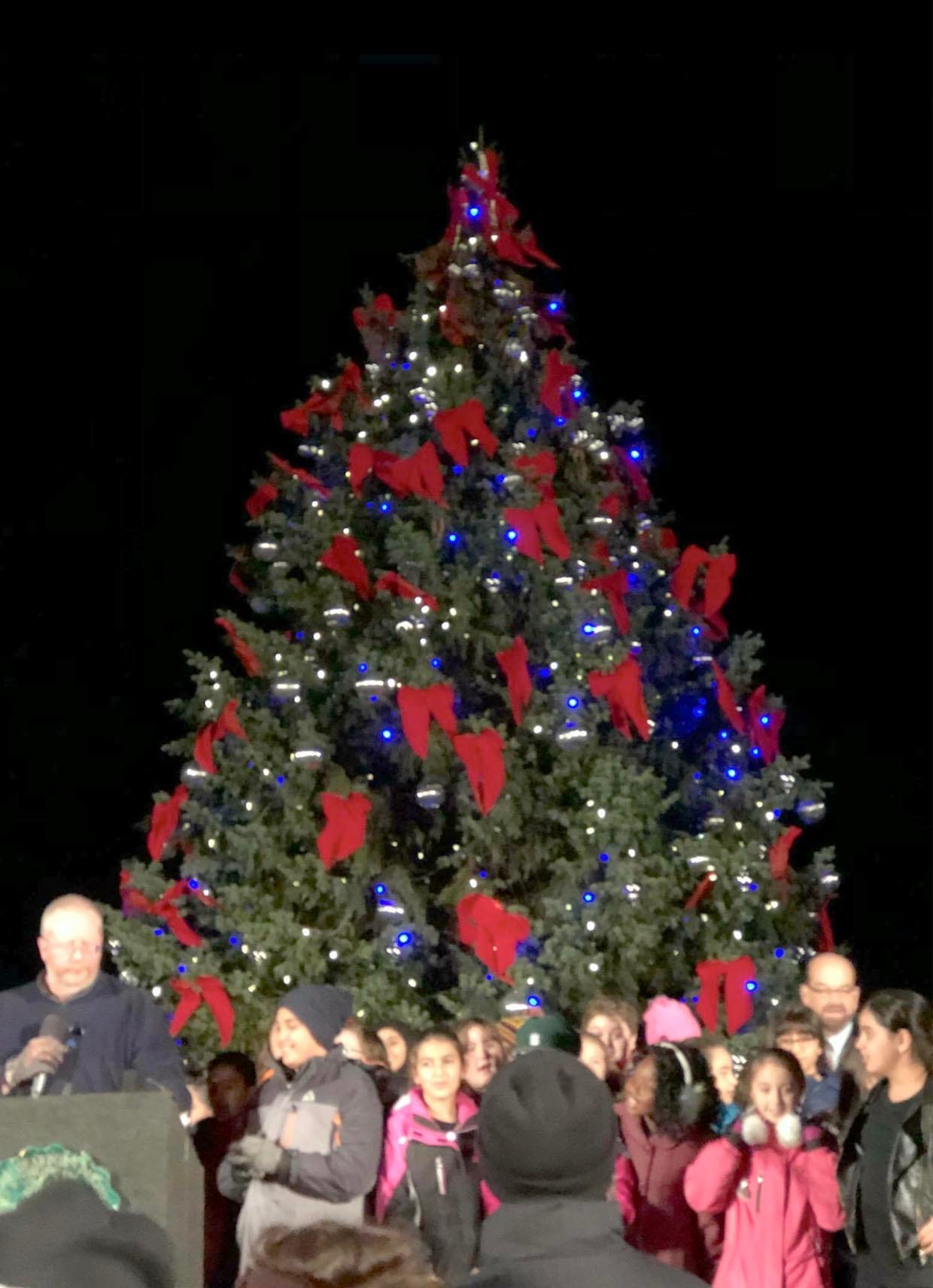 2022 Christmas Help For Dearborn New Dearborn Tree-Lighting Leaves Some Confused