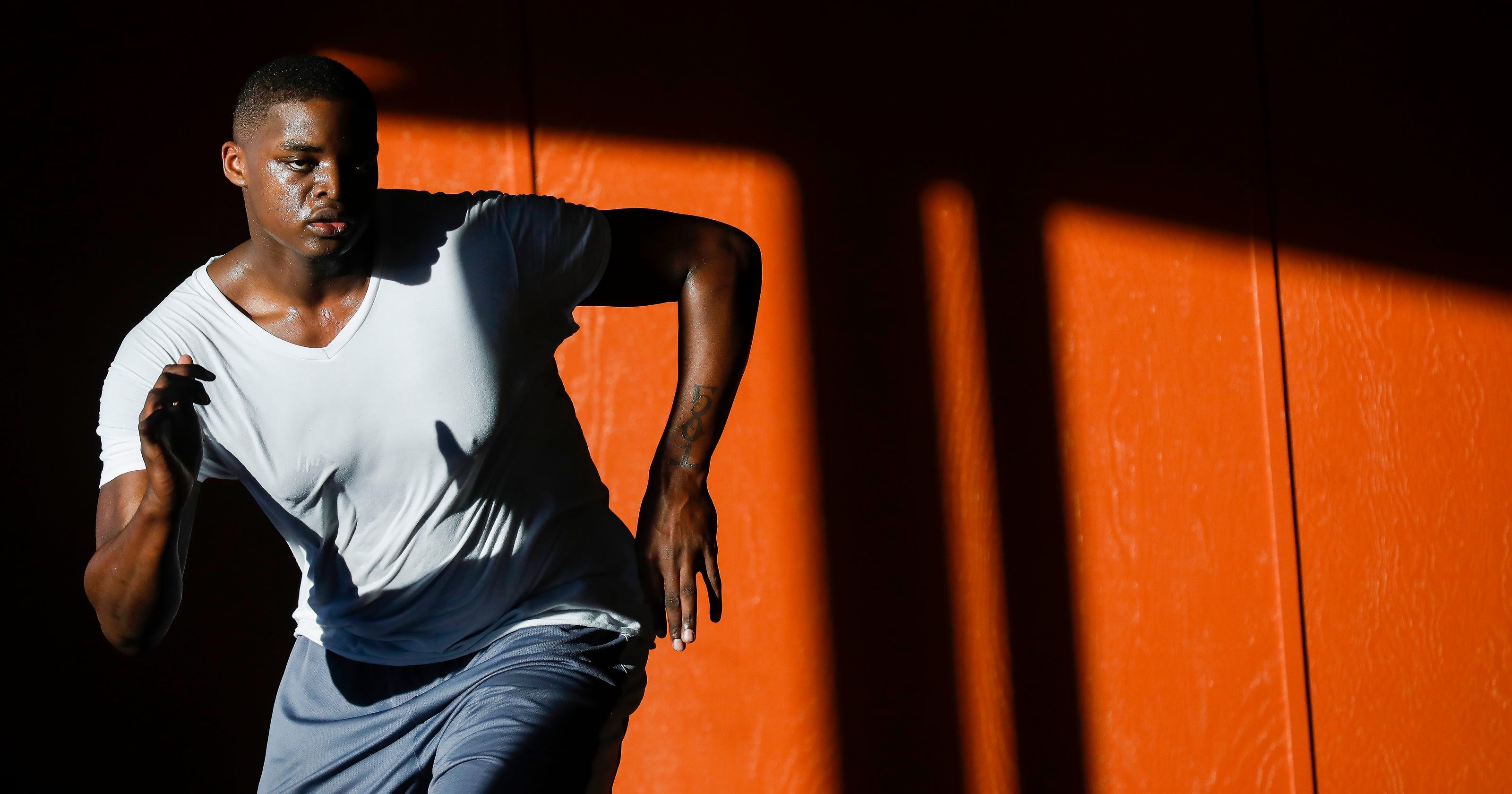 Kalin Bennett First Division I Basketball Recruit With Autism