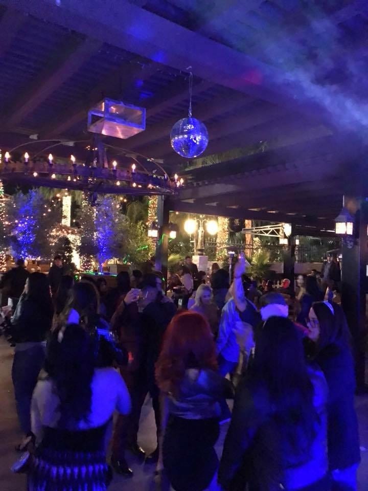 10 ways (some free) to celebrate New Year's Eve in the Palm Springs area