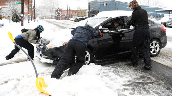 From left, Elizabeth Pietzsch and Junior Bonilla...