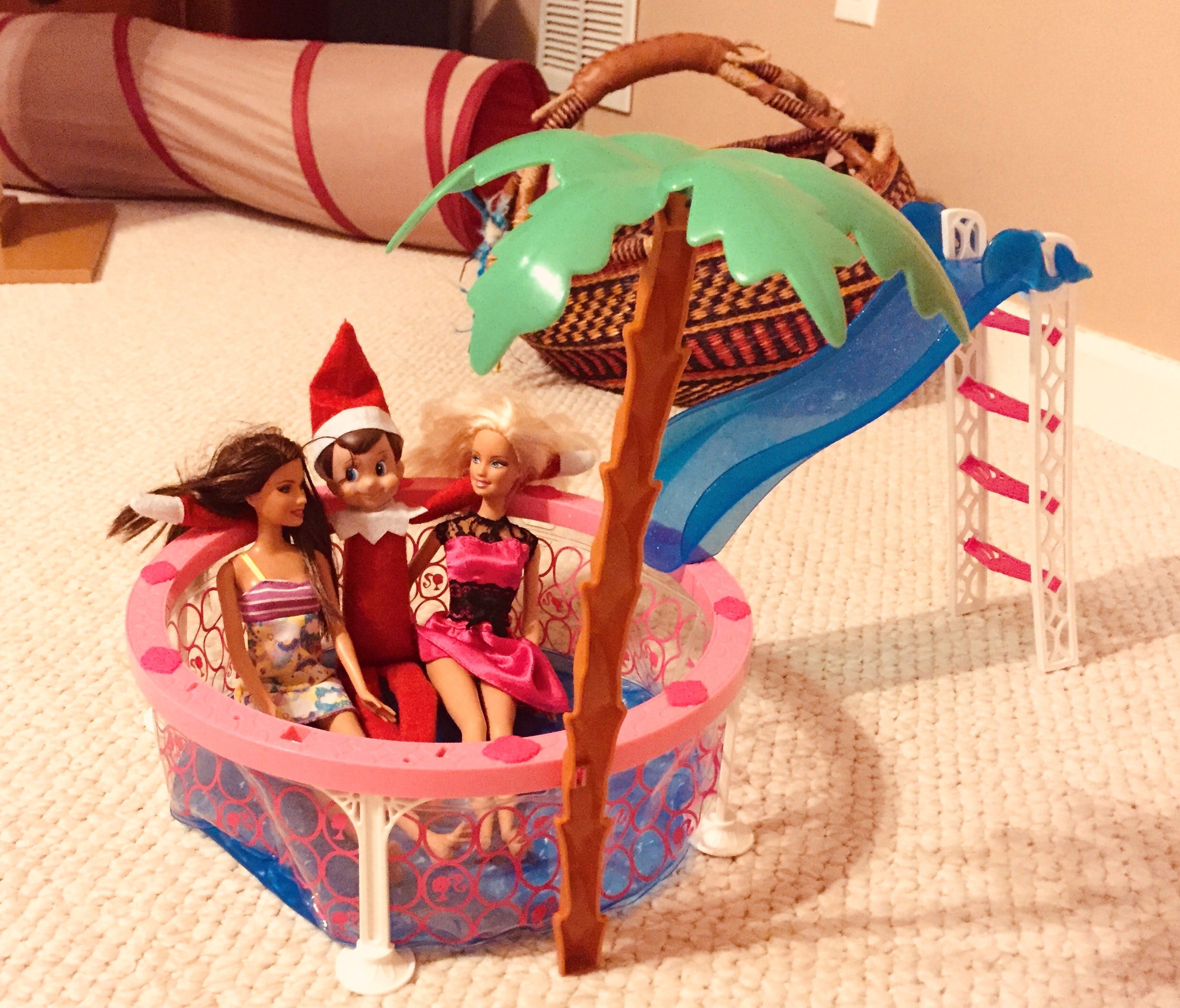 elf on the shelf and barbie