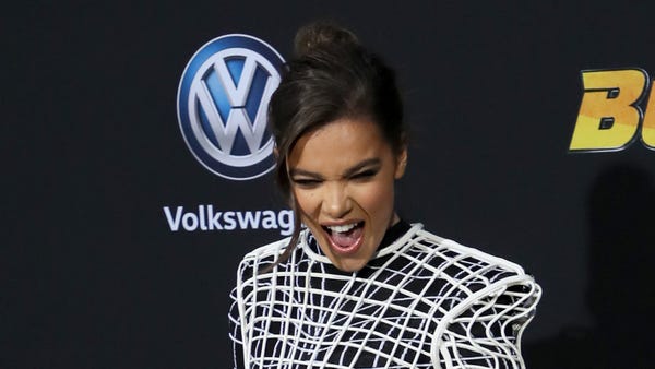 HOLLYWOOD, CALIFORNIA - DECEMBER 09: Hailee...