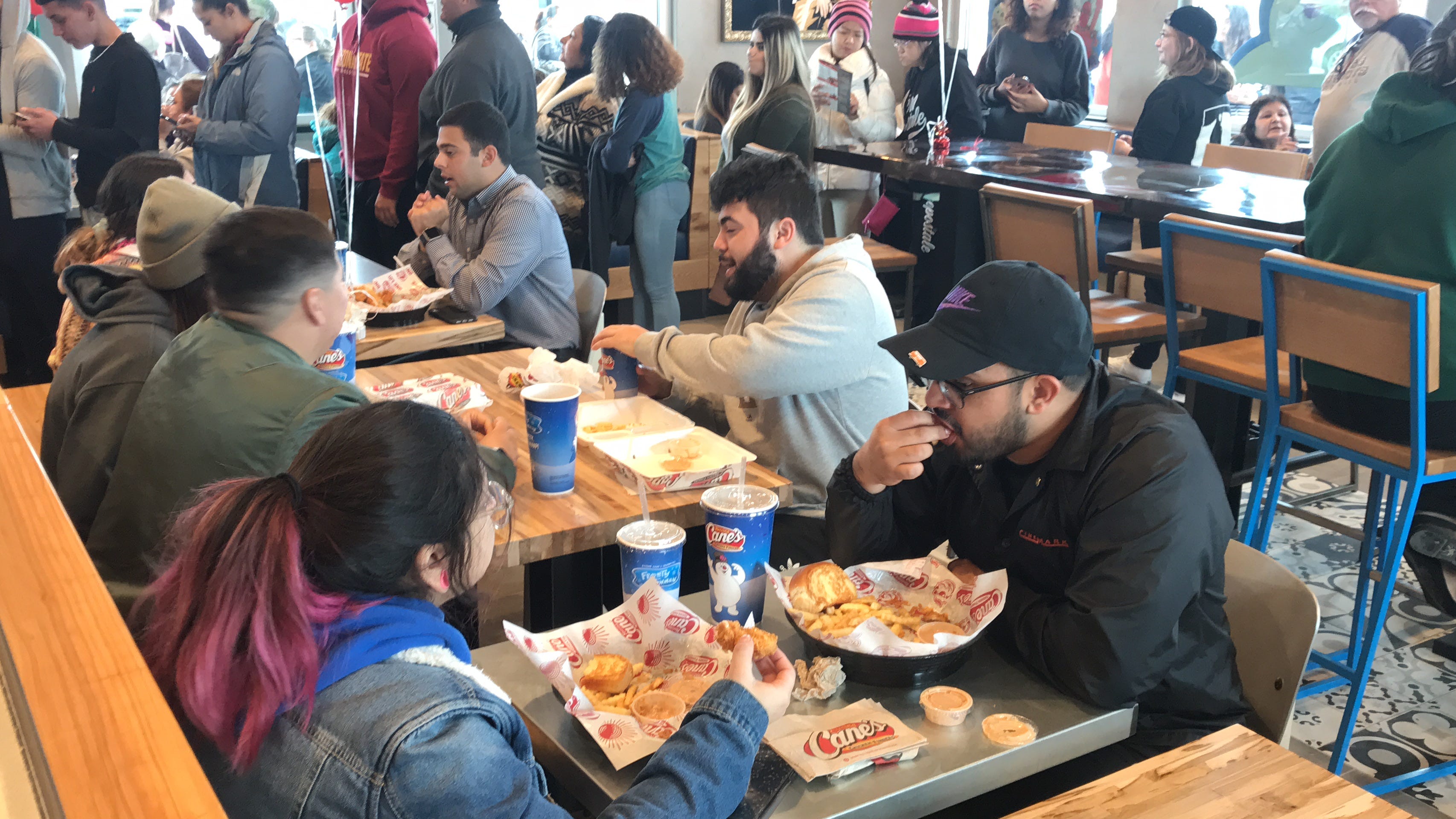 Corpus Christi gets first taste of Raising Cane's Chicken Fingers