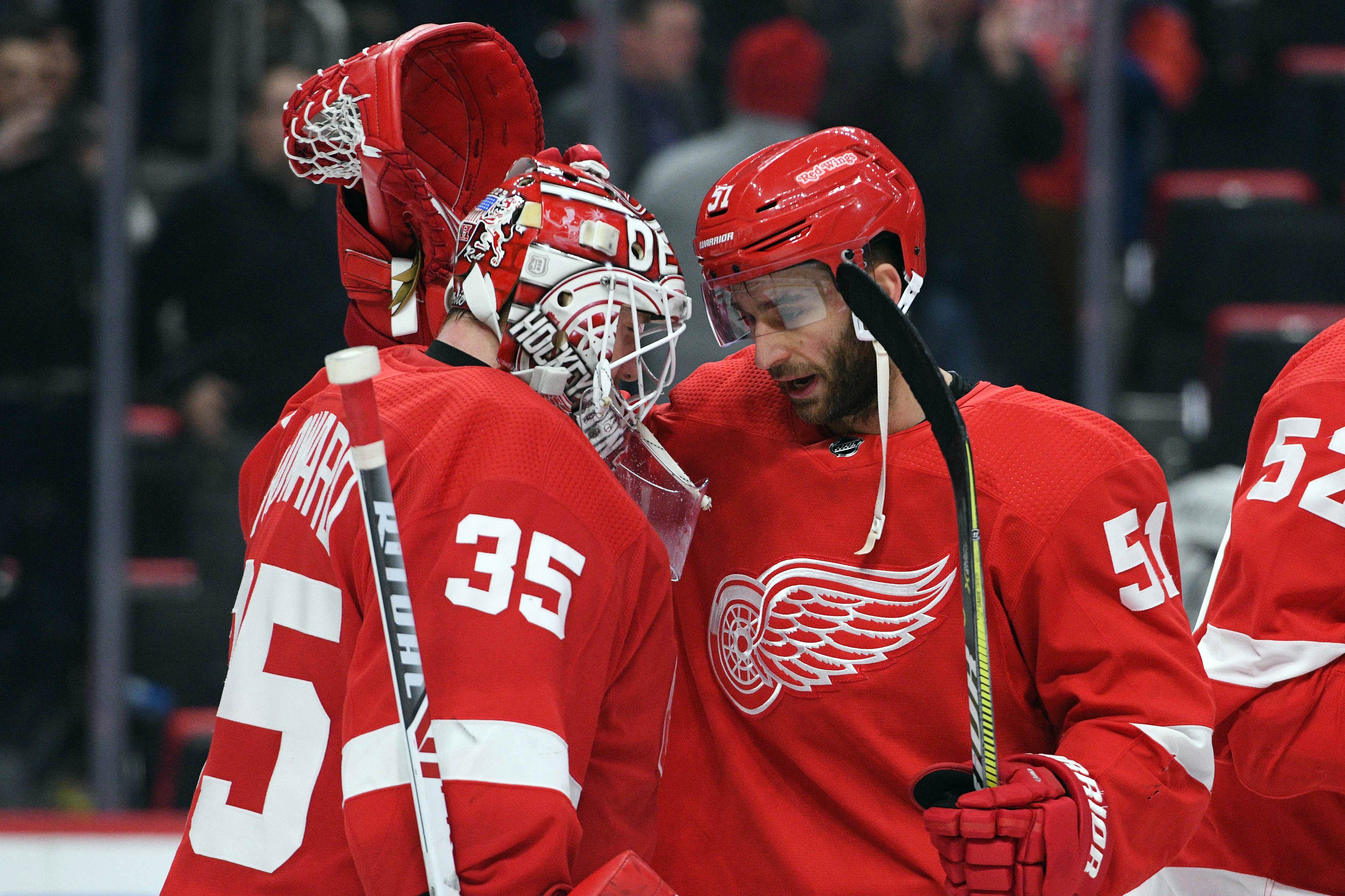 Jimmy Howard crucial to Detroit Red Wings&apos; competitiveness