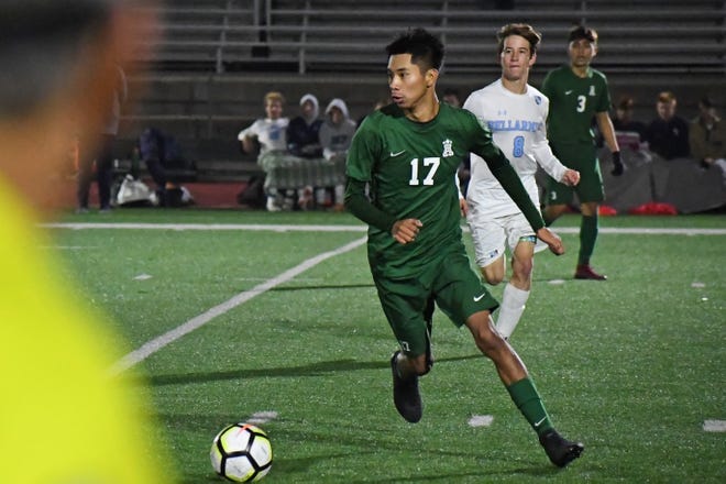 Defender Angel Medrano (17) was an all-league player with the Trojans last season. In January, he'll have a chance to earn a spot overseas with a German club.