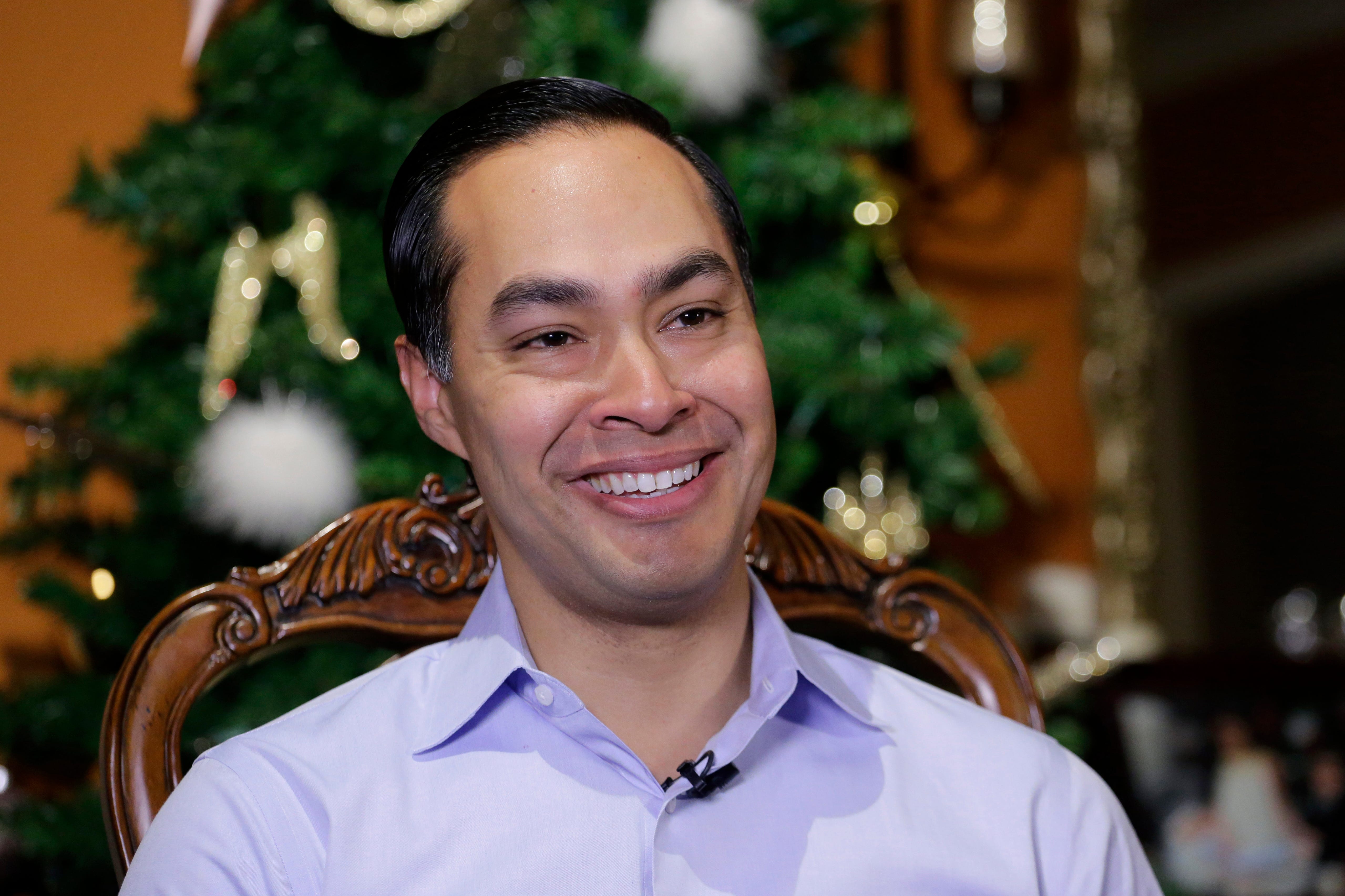 Julian Castro moves to run for president in 2020, trails Beto badly in MoveOn wishlist