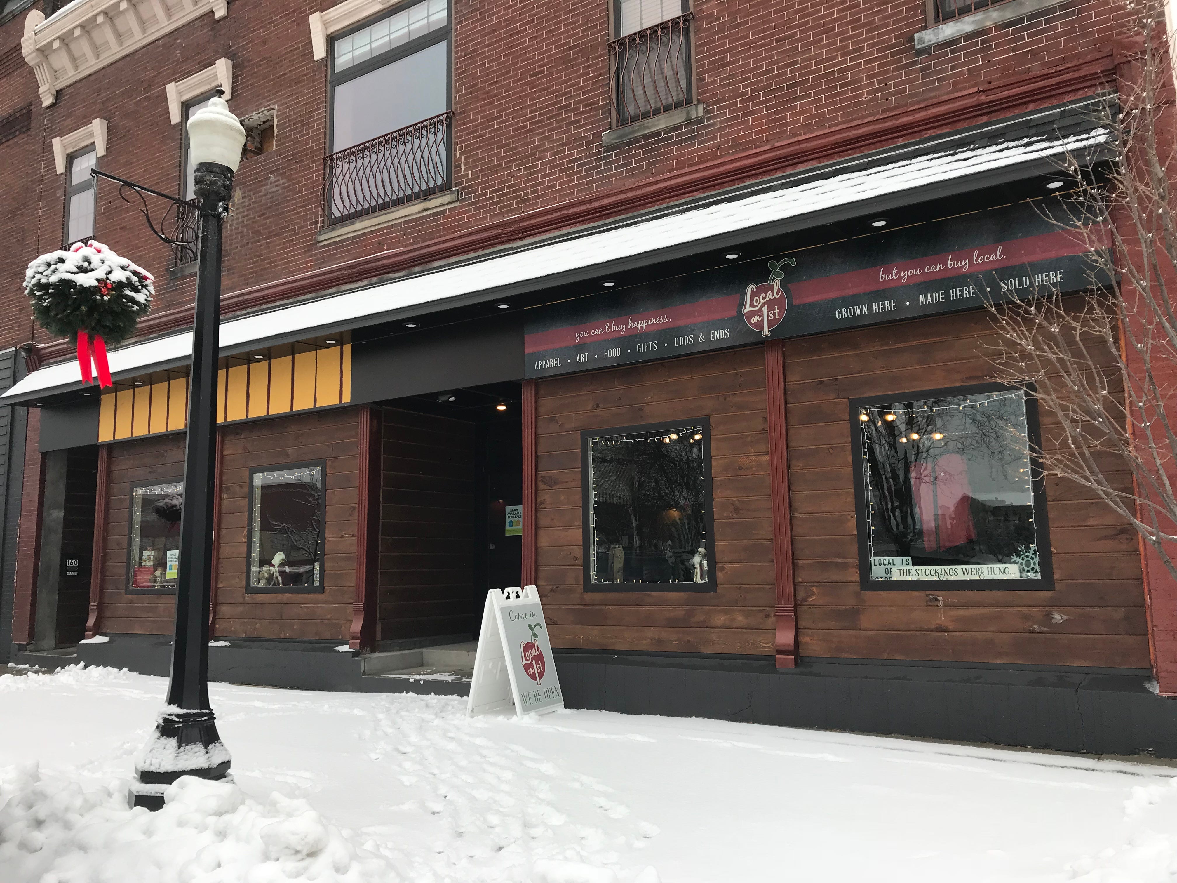 Wisconsin Rapids shops offer great Christmas gifts for family, friends