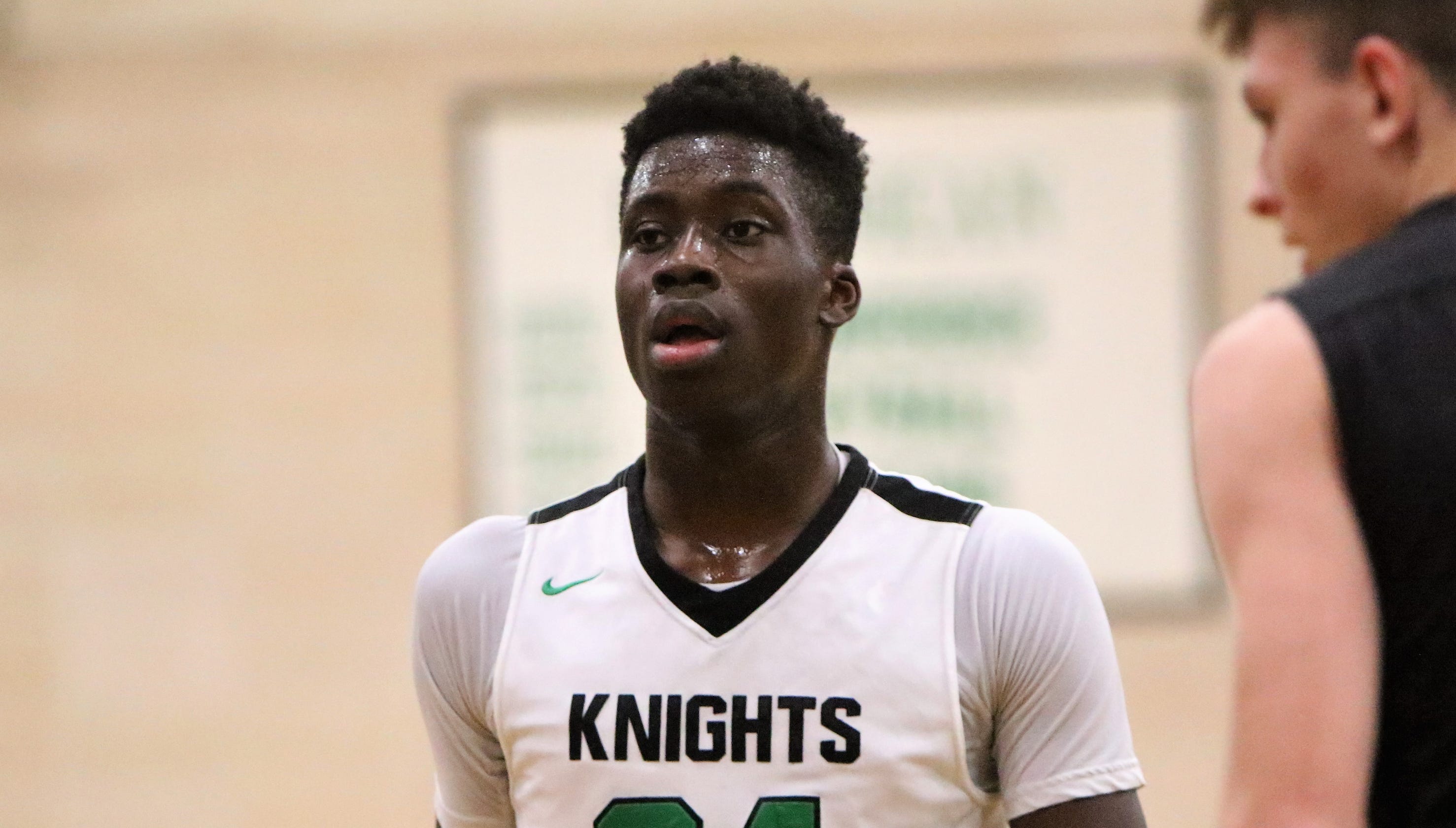 顫抖吧!字母弟弟正式畢業,字母哥親承:他才是家族中天賦最強的!-黑特籃球-NBA新聞影音圖片分享社區