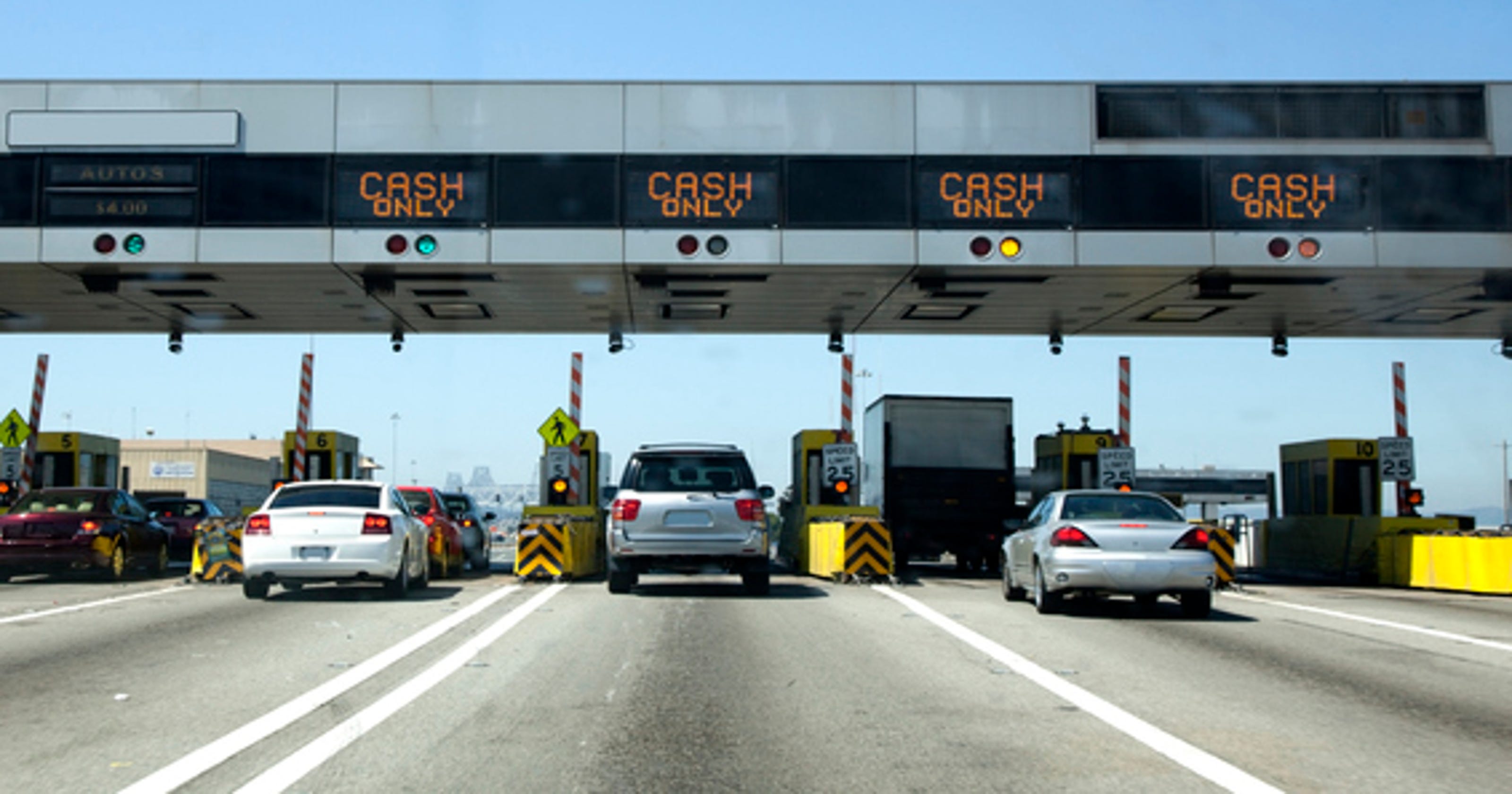 Michigan lawmaker wants state to study toll roads