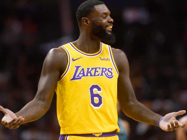 Lakers Lance Stephenson Gets Technical Foul For Playing Air Guitar