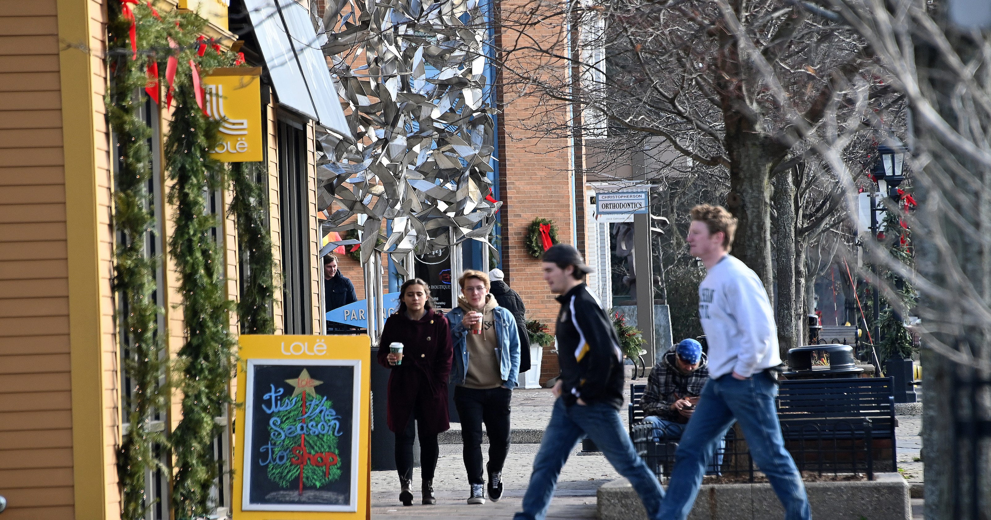 Metro Detroit, Grand Rapids lead Michigan in population growth