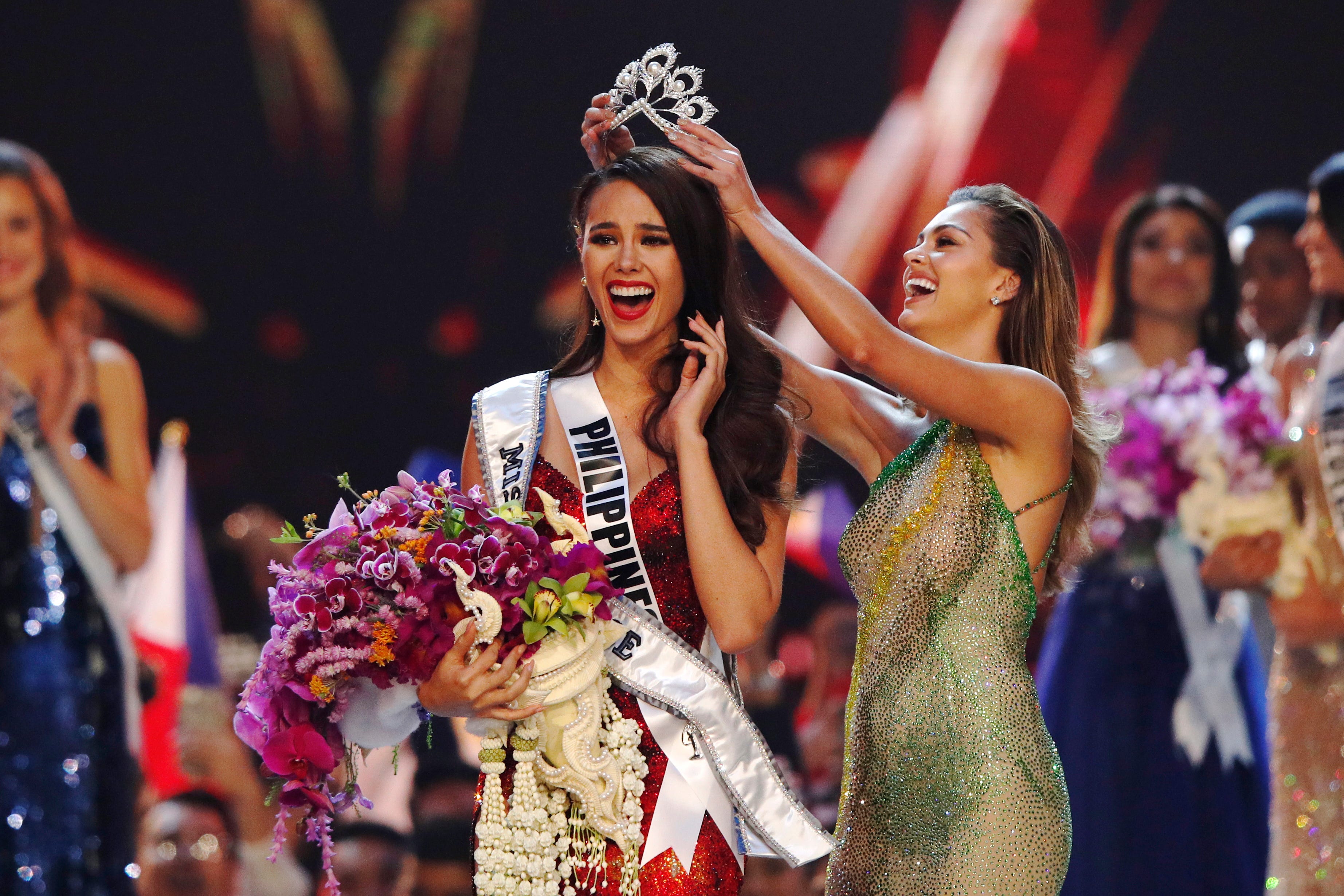 Miss Universe 2018: Philippines Catriona Gray wins, Harvey hosts