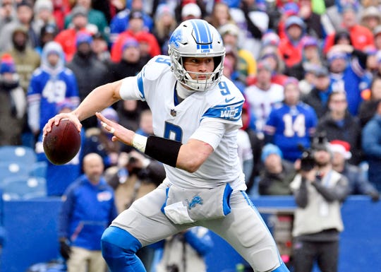 The Detroit Lions are now officially out of the playoff hunt after losing to the Buffalo Bills. And with another loss, they have dropped yet again in Dave Birkett's NFL power rankings.