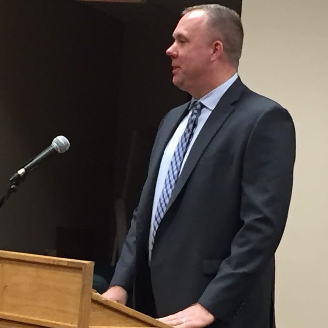 Alan Maciag, the police chief in Wayne, speaks to the Northville City Council on Monday. He will become the Northville police chief on Wednesday, Dec, 26.