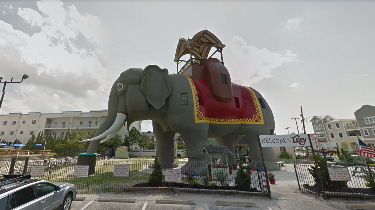 New Jersey: While cruising down Atlantic Avenue in Margate City, road-trippers will be pleased to spot this quirky roadside piece of history. Lucy the Elephant is a wooden figure standing 65 feet tall and is a National Historic Landmark.
