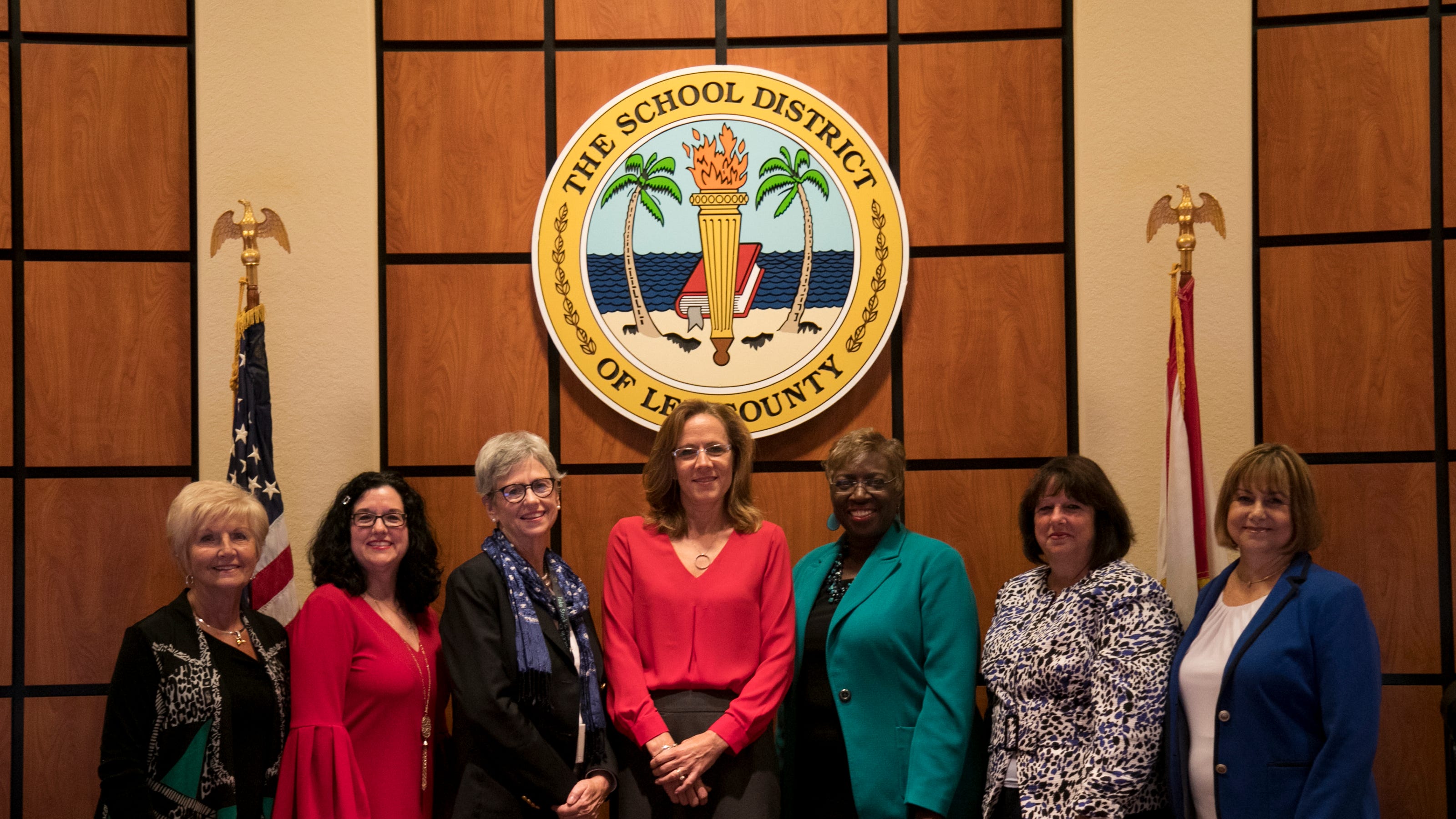 Coronavirus Florida: Lee County school board to hold first virtual meeting  since schools close
