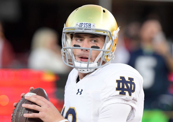 Notre Dame Clemson Football Teams Hone Their Mental Skills