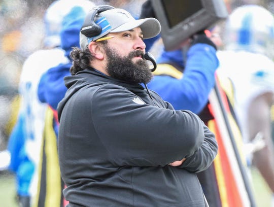 Lions coach Matt Patricia calls a play in the first quarter during the first half on Sunday, Dec. 30, 2018, in Green Bay, Wis.