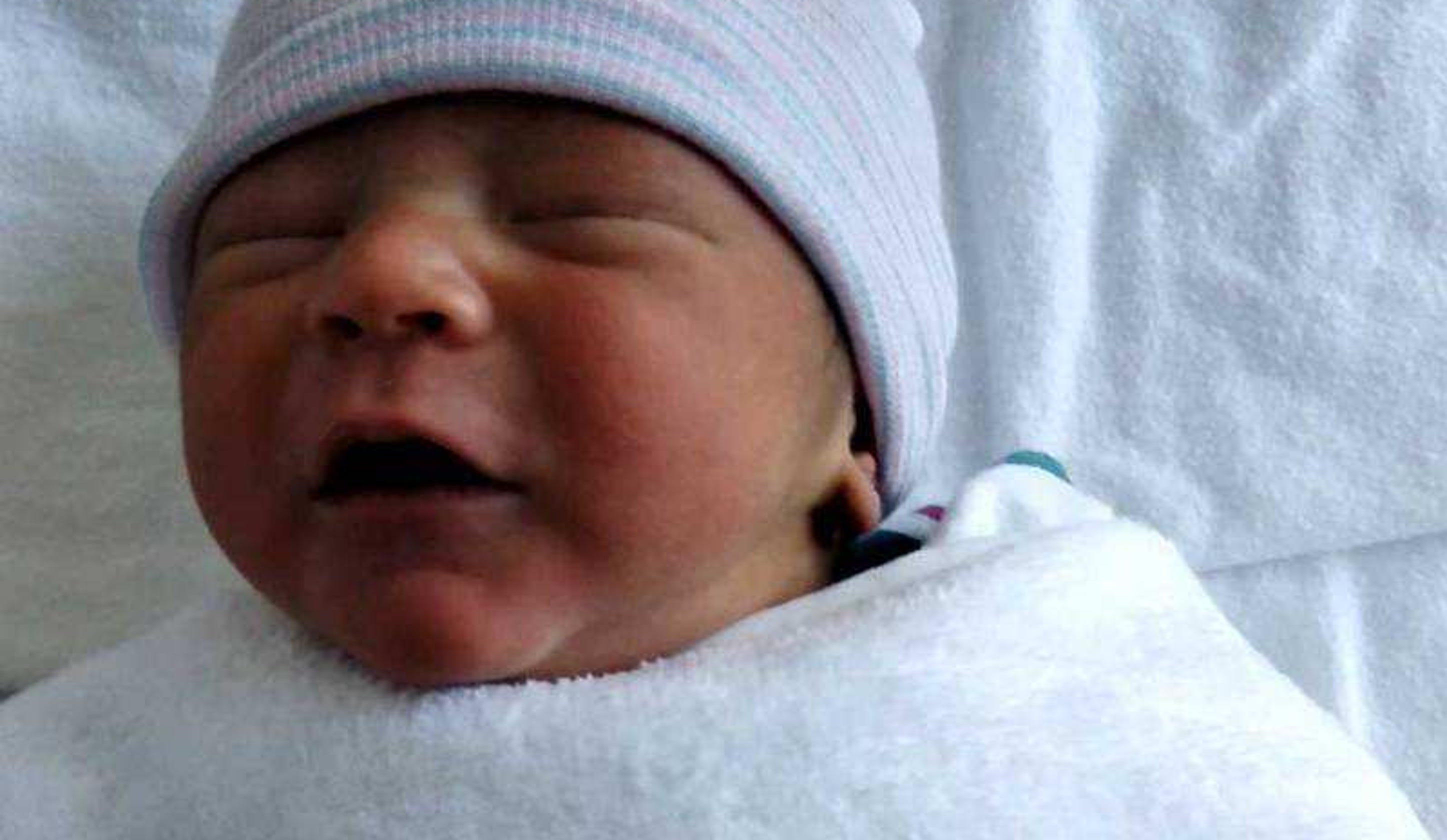 First baby born in 2019: El Paso New Year's baby born at 1 ...